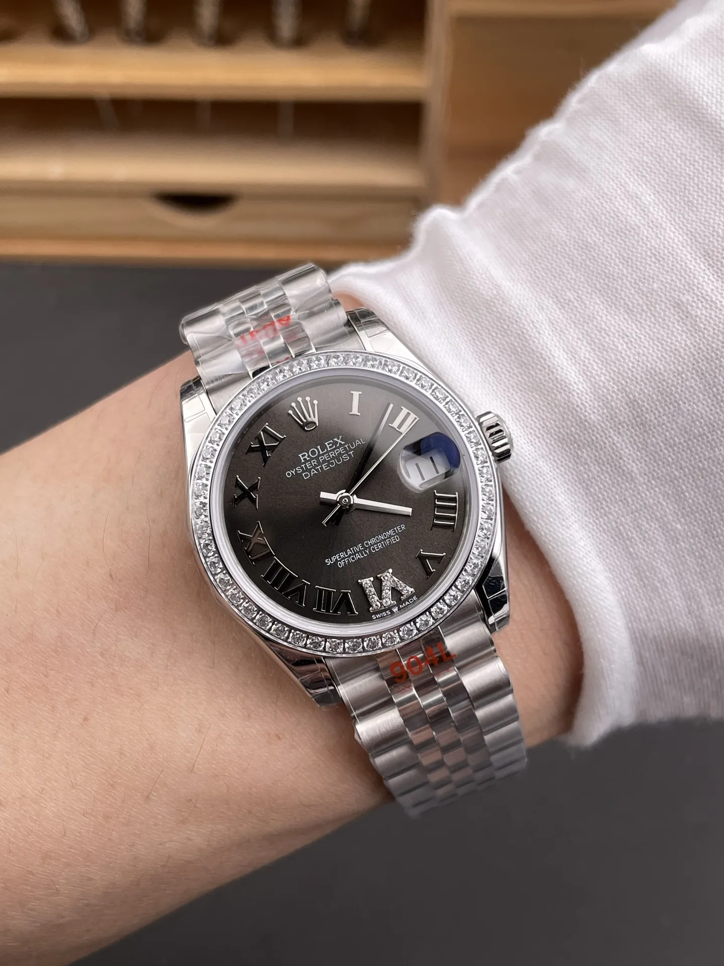 Rolex Datejust Diamond Bezel Ladies 31mm