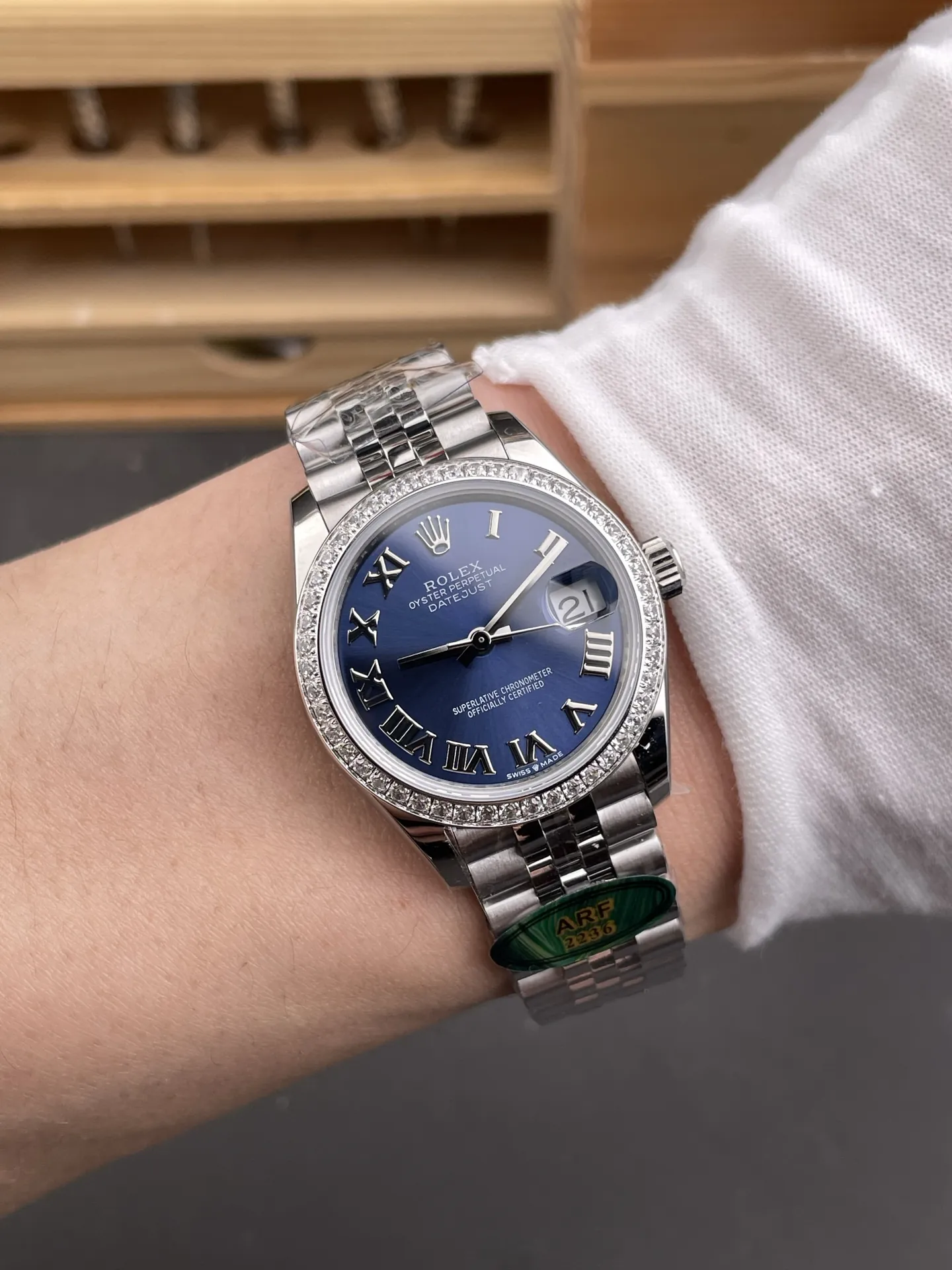 Rolex Datejust Diamond Bezel Ladies 31mm