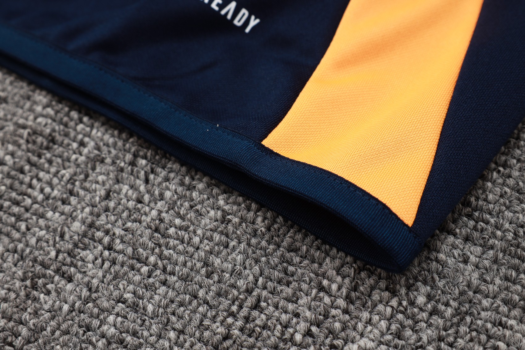 2024/2025 Real Madrid Half-Pull Training Special Edition Grey Football Shirt 1:1 Thai Quality