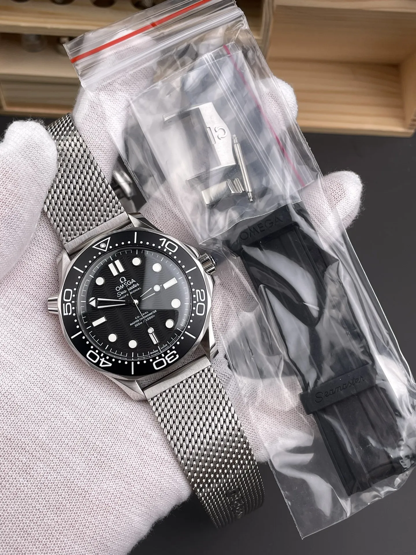 Omega Seamaster 300 Dual Strap 42mm