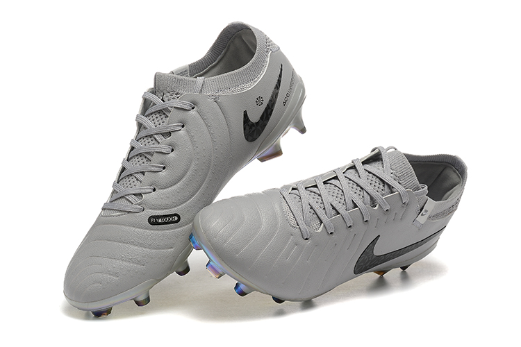 Tiempo Legend 10 Elite FG Football Shoes