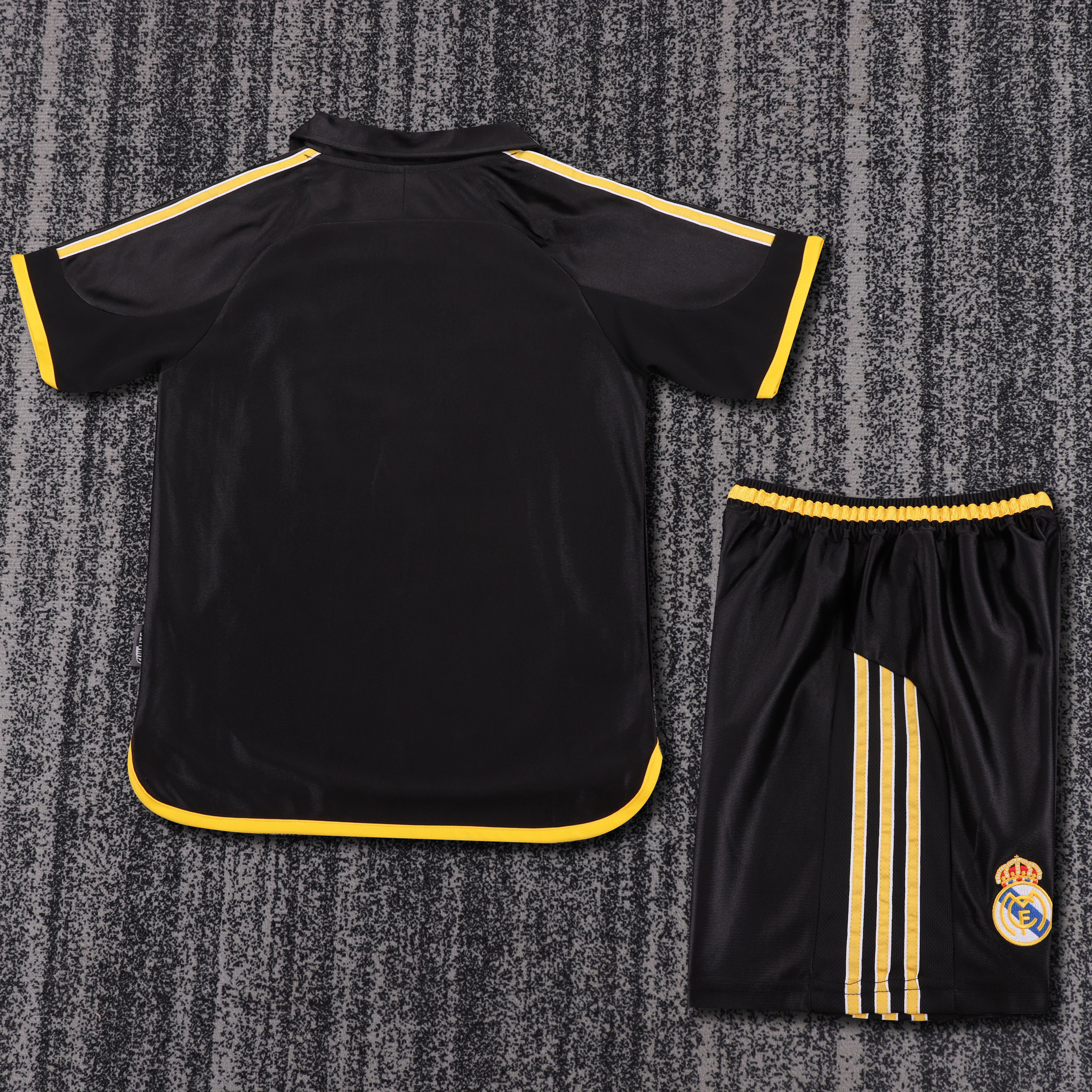 1999-01 Real Madrid Away Retro Children's Jersey Set - Fans Edition