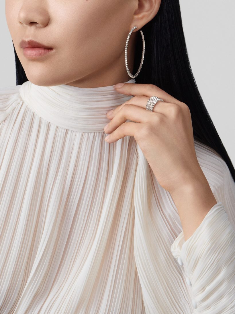 Perlée pearls of gold hoop earrings, large model