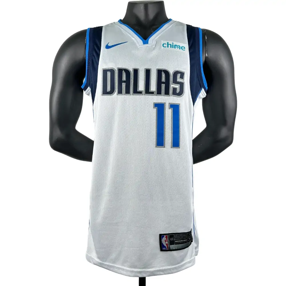 Embroidery Mavericks White No. 11 Irving