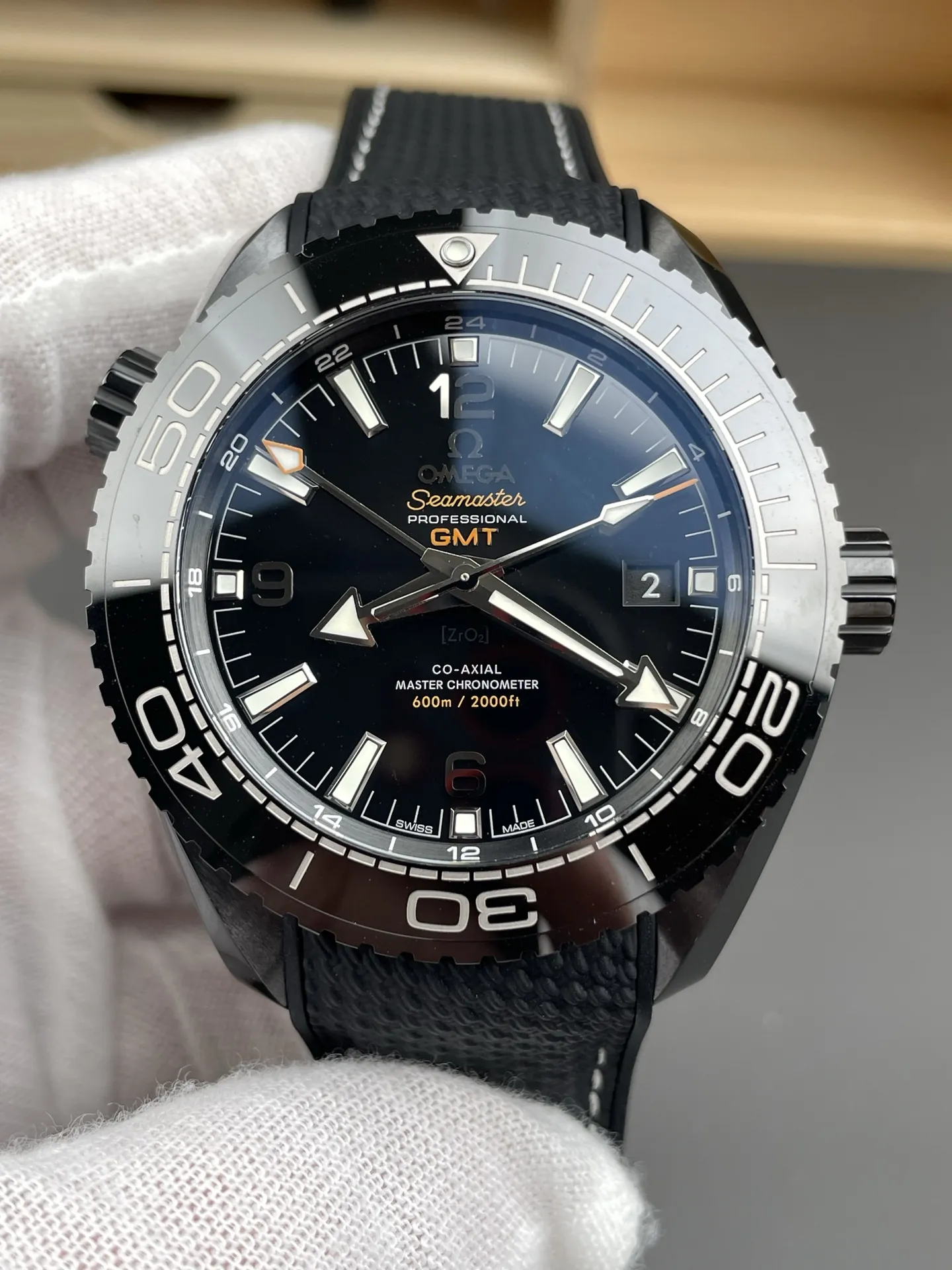 Omega Seamaster 600 GMT 45.5mm