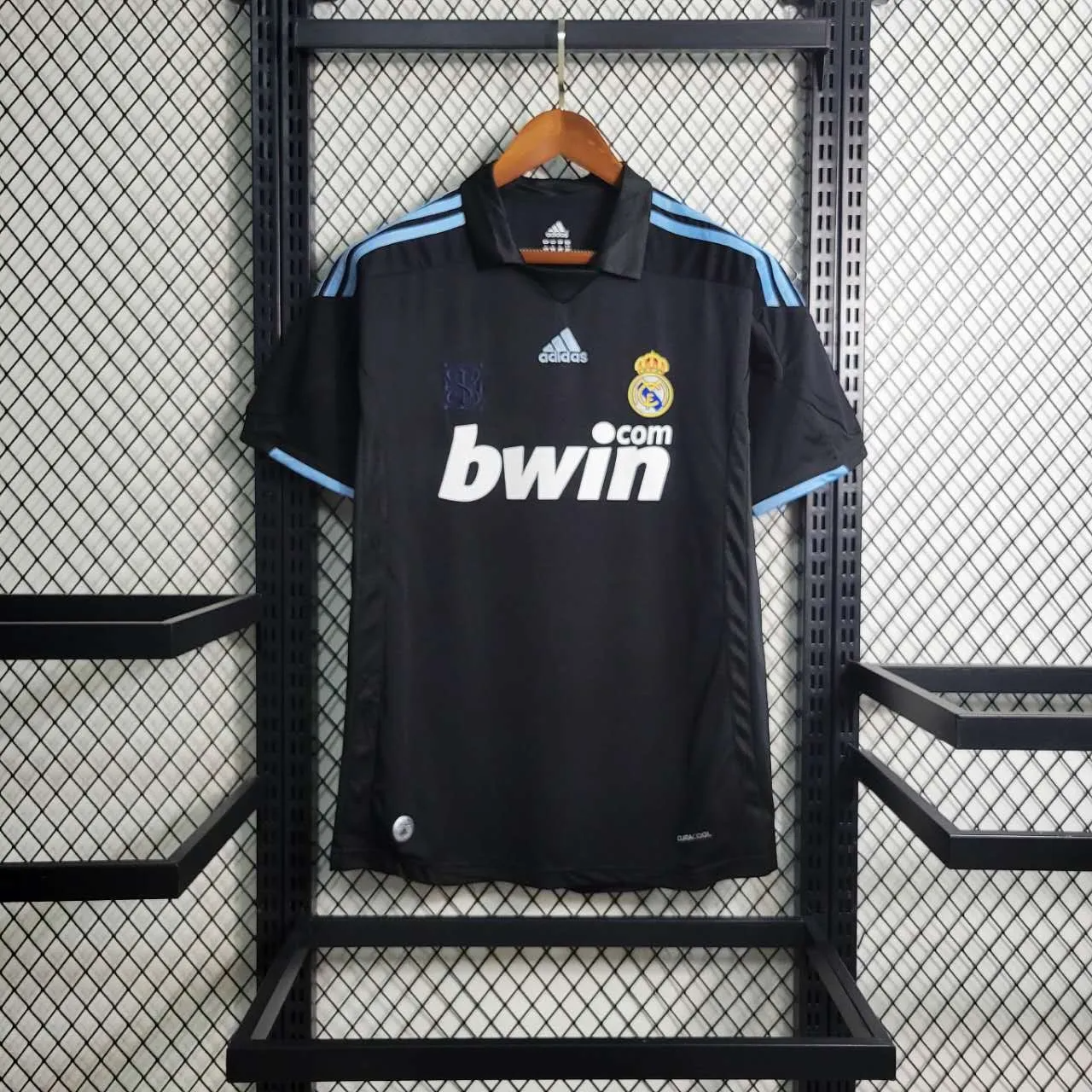 Retro Real Madrid 09-10 Away Stadium Jersey