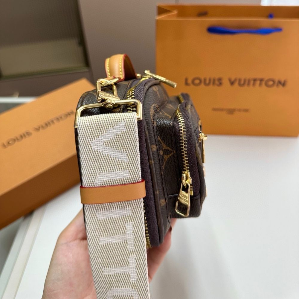 Louis Vuitton Utility Crossbody Monogram Brown 18Cm M80446