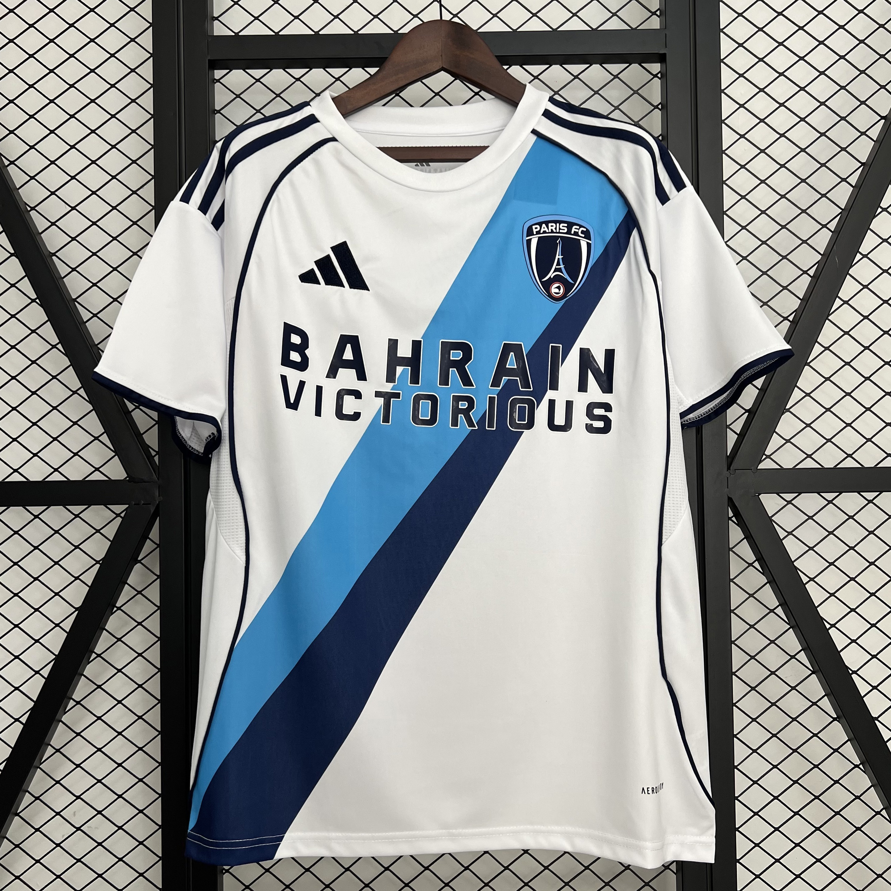 Paris FC 25-26 Away Jersey - Fans Version