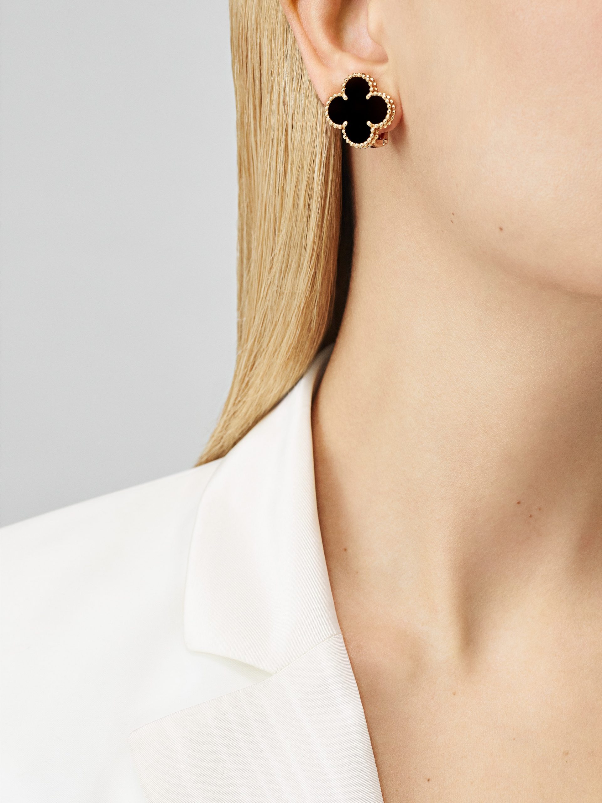 Magic Alhambra earrings