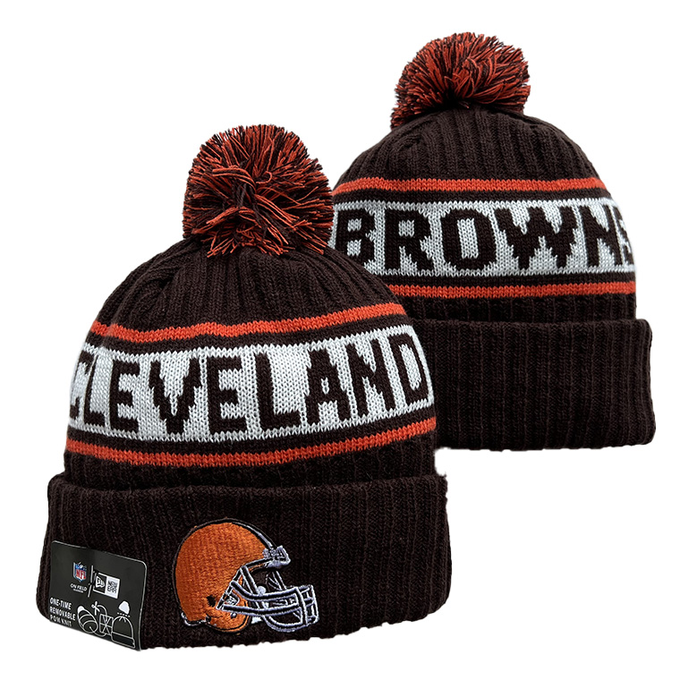 Men's  Black Cleveland Browns Repeat Cuffed Knit Hat with Pom