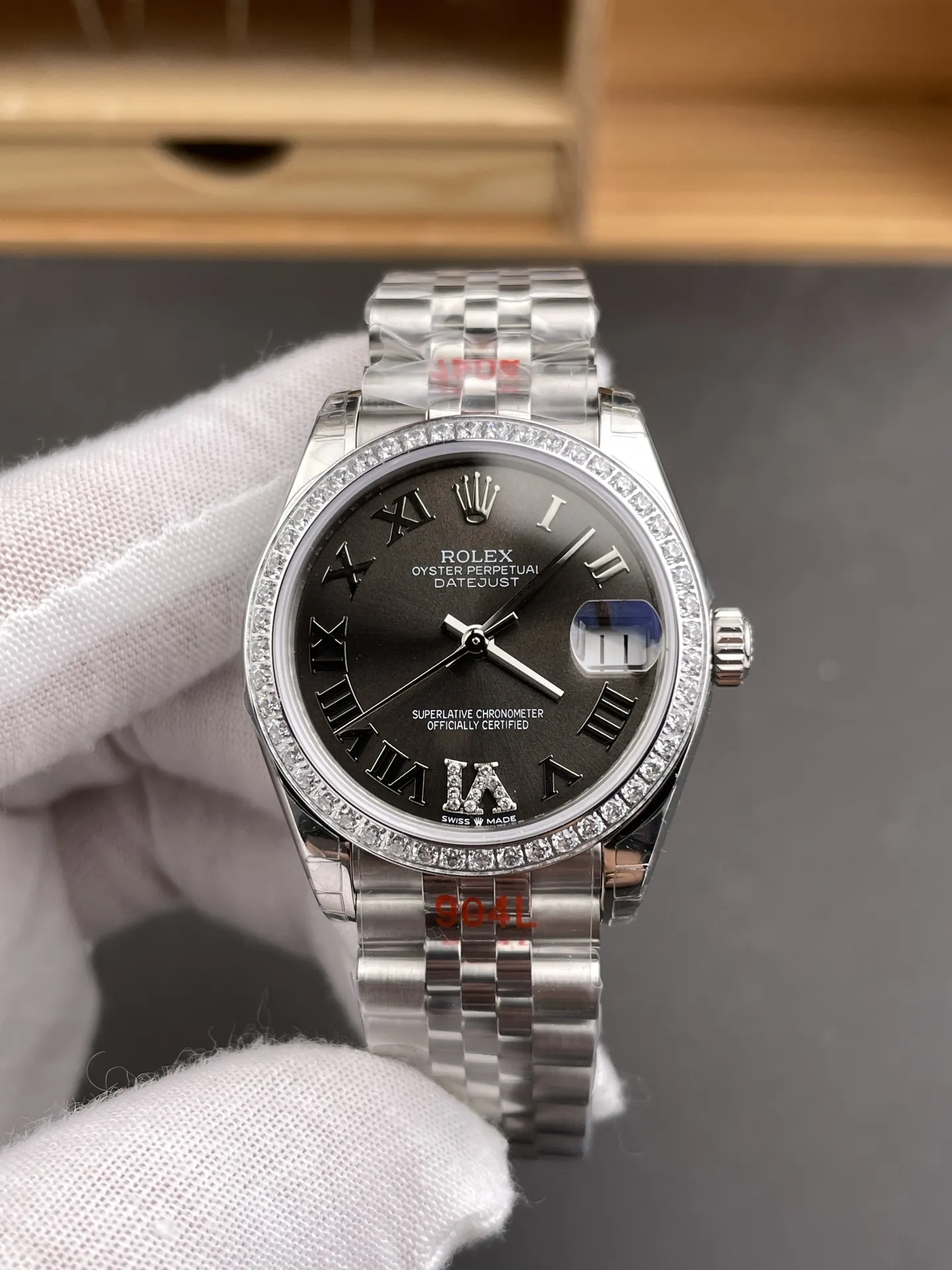 Rolex Datejust Diamond Bezel Ladies 31mm