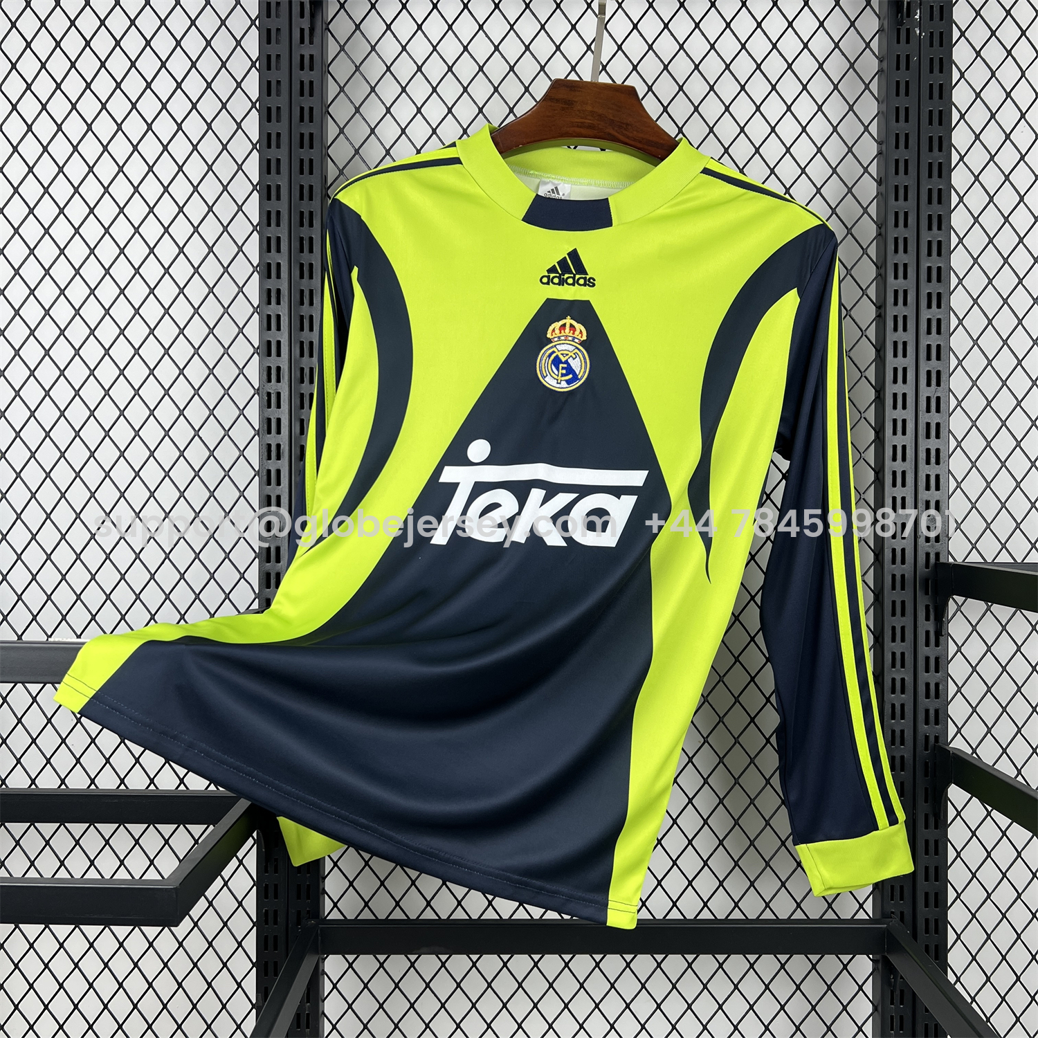Retro Real Madrid 1999-00 Green Goalkeeper Long Sleeves Jersey
