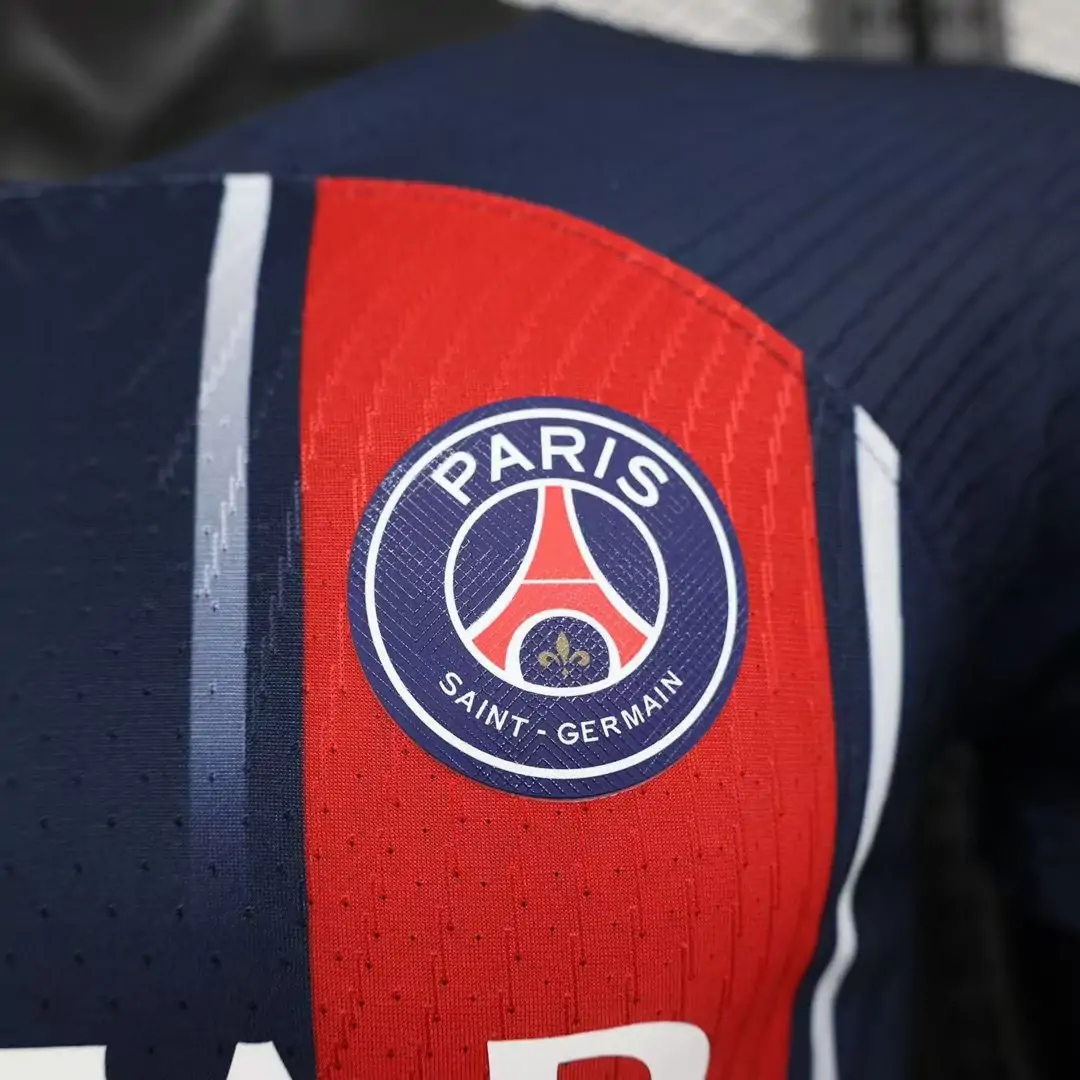 2023/24 Paris home player version jersey