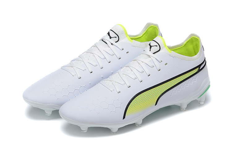 King Ultimate Icon MG Football Shoes