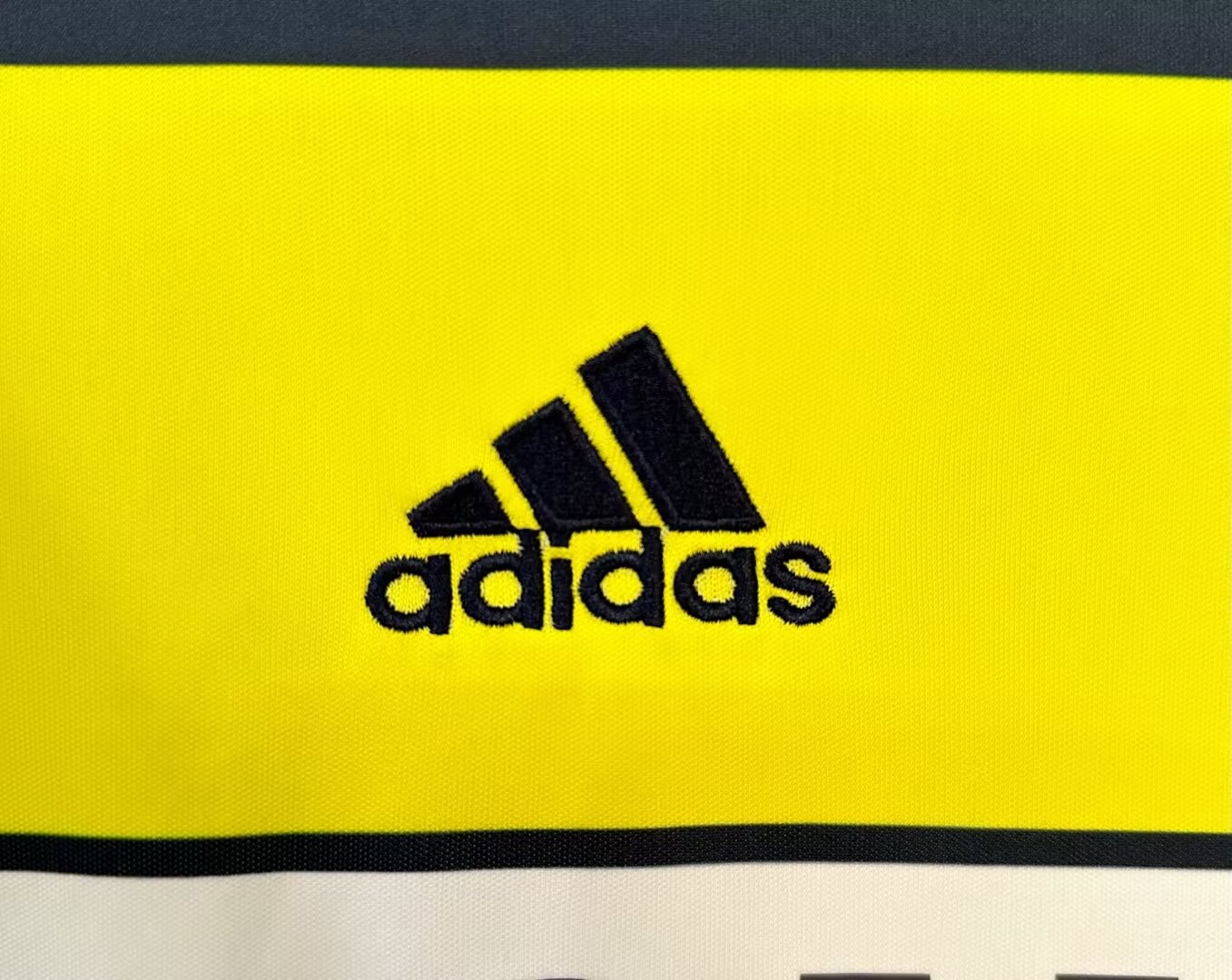 2011/12 Chelsea Second Away Retro Shirt - Fans Edition