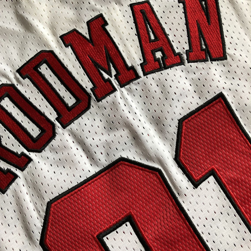 Bulls 91#AU dense embroidery 97-98 white