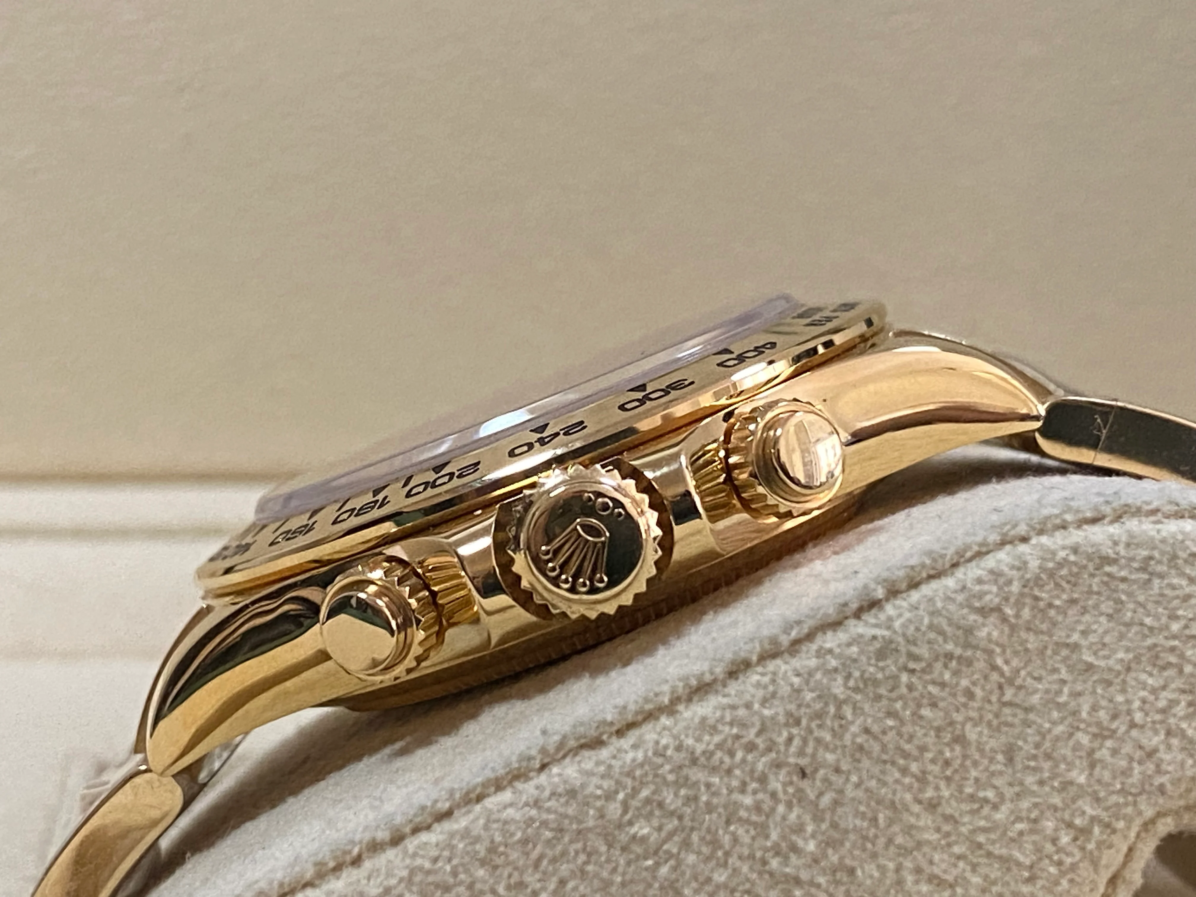 Rolex Yellow Gold Cosmograph Daytona - 2023 - Black Index Dial - 116508