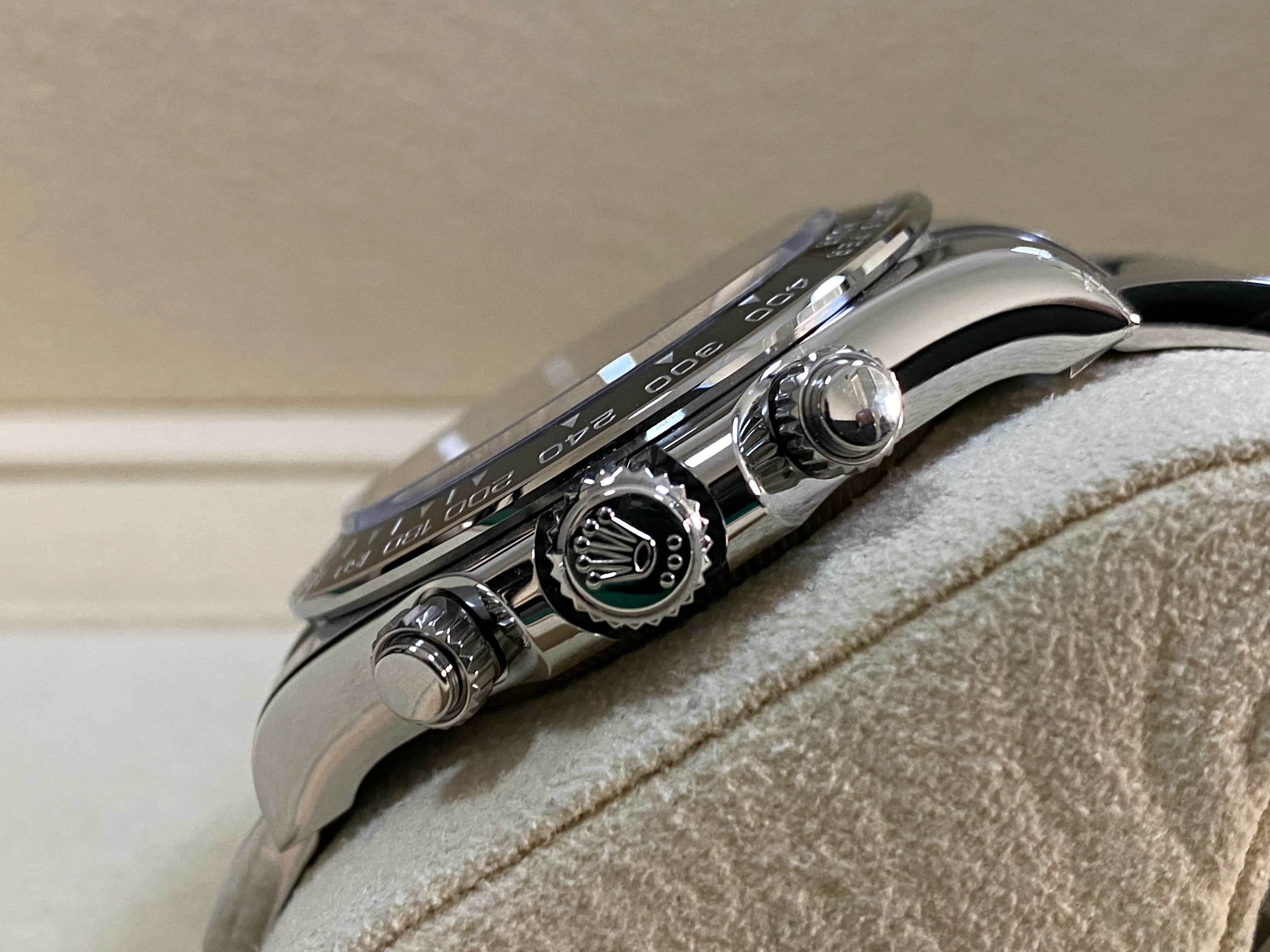 Rolex Steel Cosmograph Daytona - 2024 - Black Index Dial - 126500LN