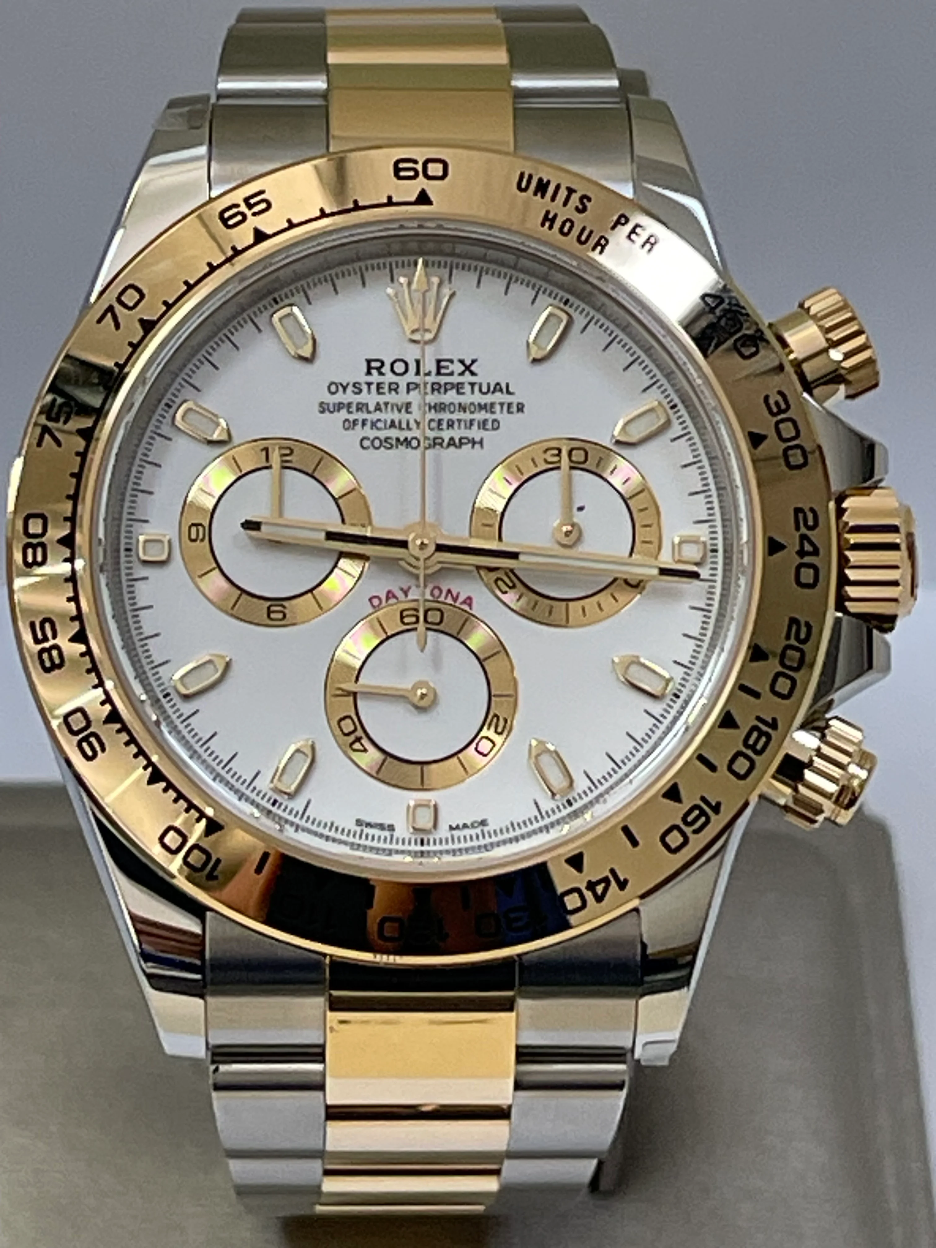 Rolex Yellow Rolesor Cosmograph Daytona - 2023 - White Index Dial - 116503