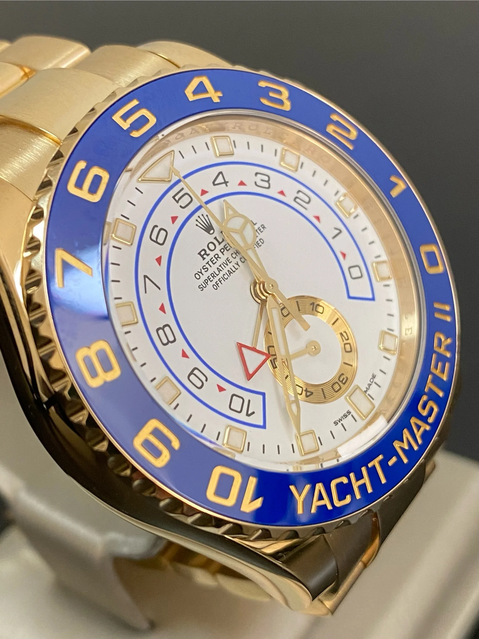 Rolex Yellow Gold Yacht-Master II - 2019 - White Dial - 116688 *FULL SET*