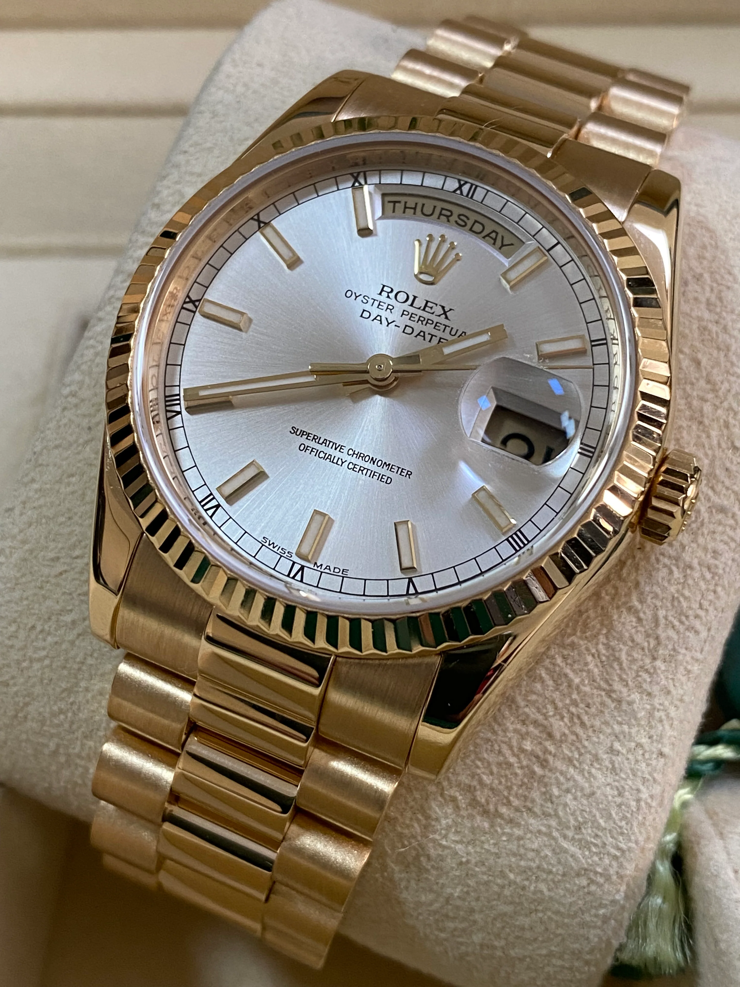 Rolex Yellow Gold Day-Date 36 - M serial - Fluted Bezel - Silver Index Dial - President Bracelet - 118238
