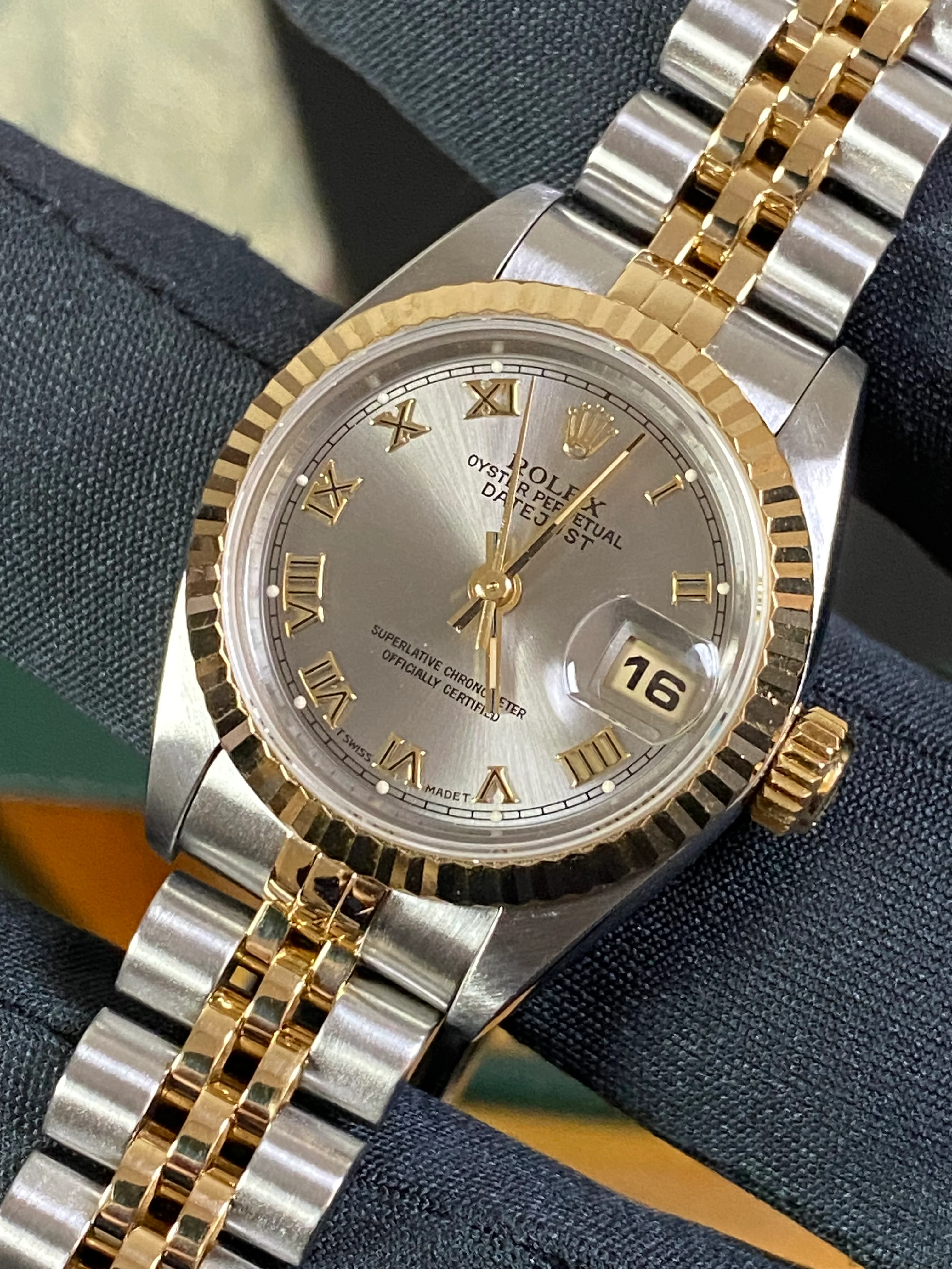 Rolex Two Tone Lady-Datejust - T Serial- Fluted Bezel - Silver Roman Dial - Jubilee Bracelet - 69173