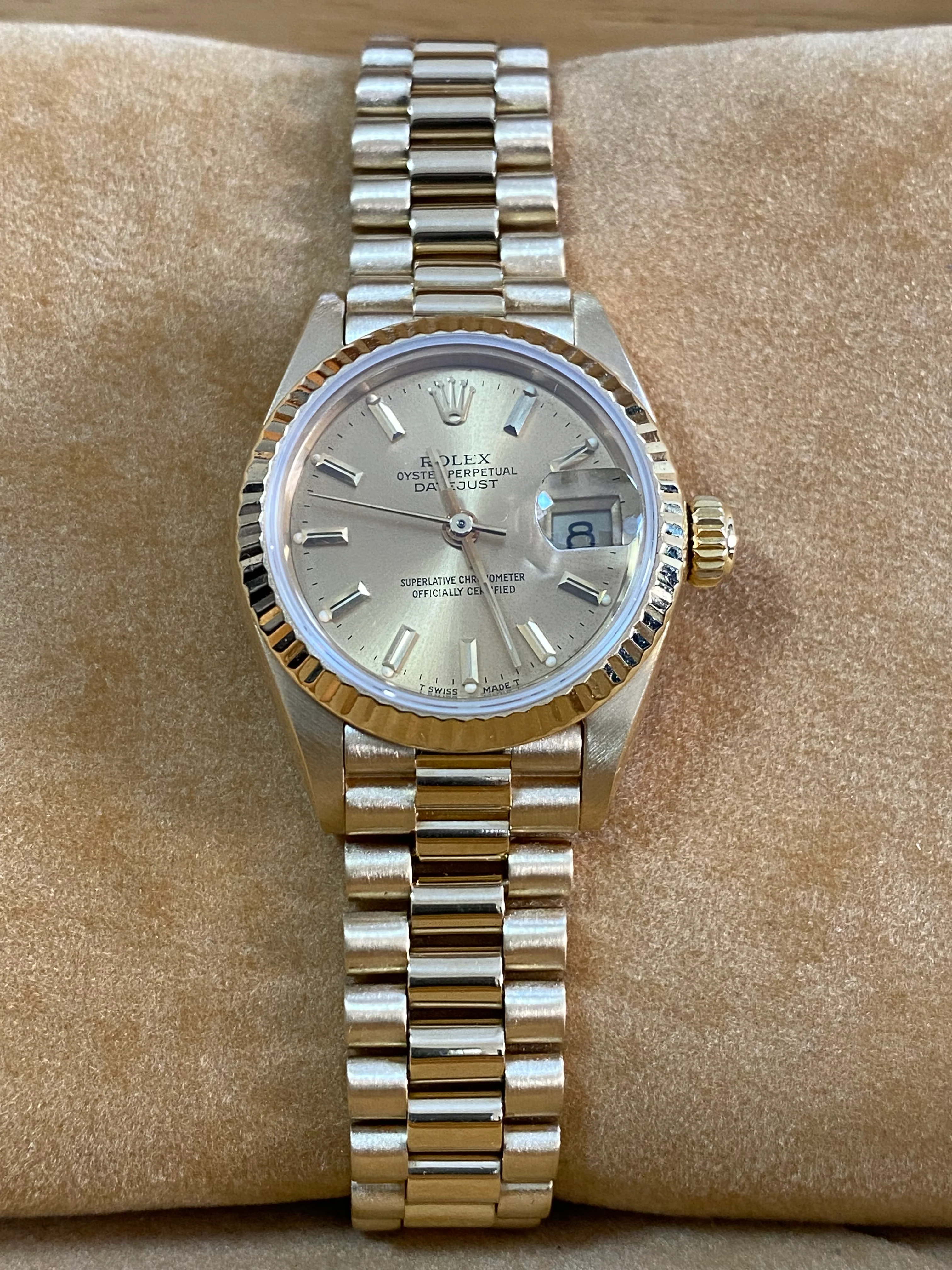 Rolex Yellow Gold Lady-Datejust - 1986 - Fluted Bezel - Champagne Dial - President Bracelet - 69178