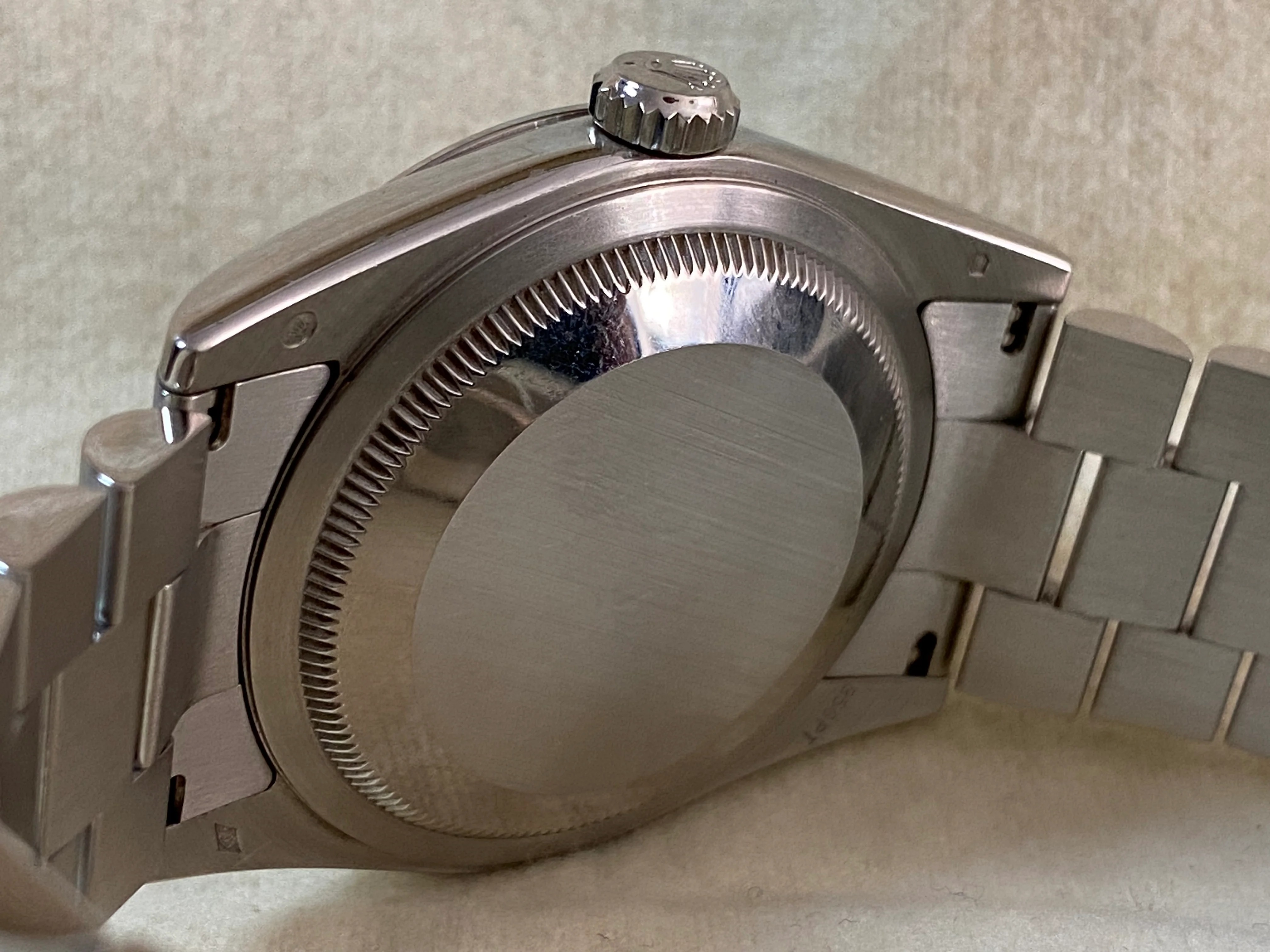 Rolex Platinum Day-Date 36 - 2014 - Domed Bezel - Ice Blue Diamond Dial - President Bracelet - 118206 *FULL SET*