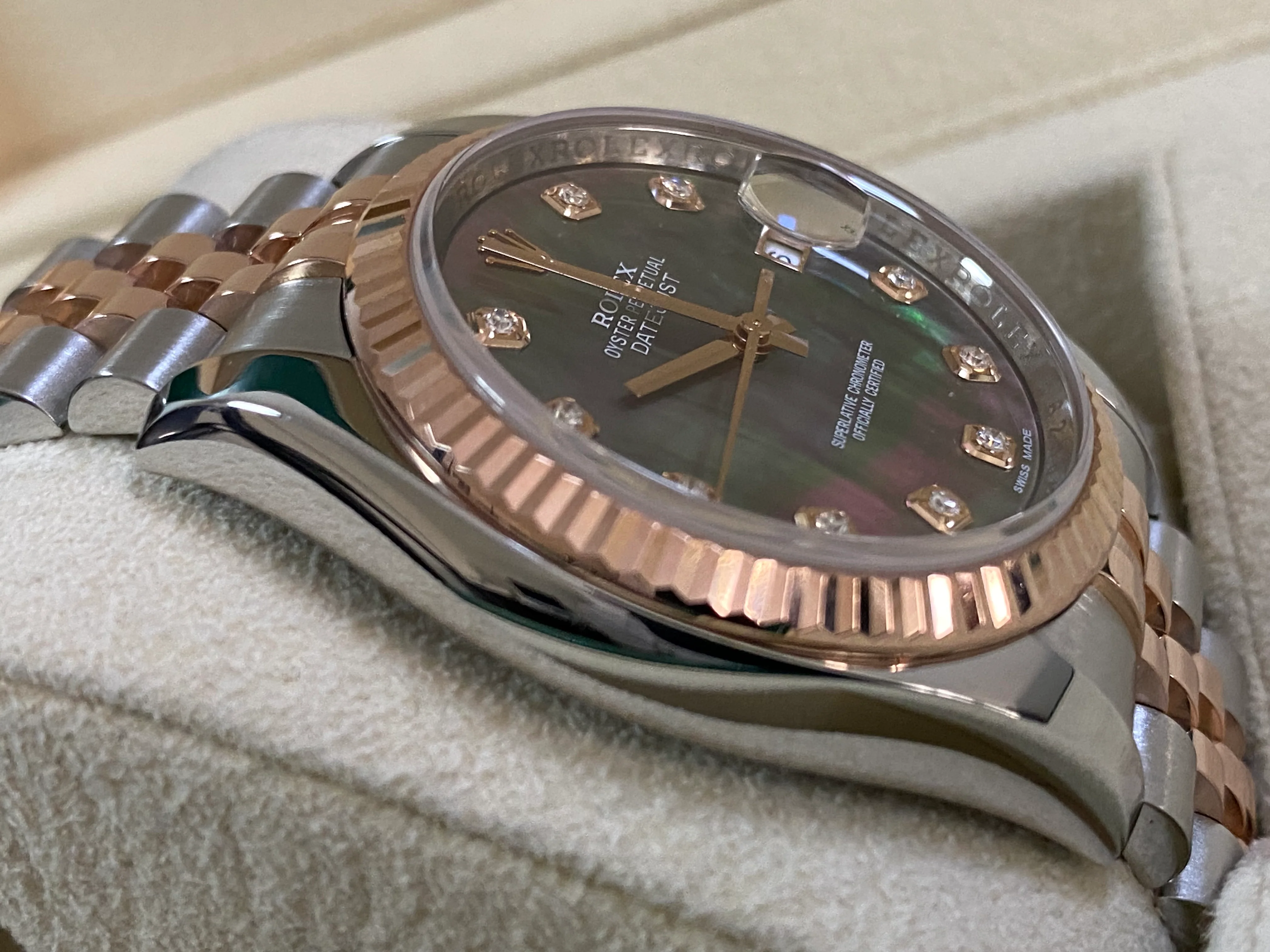Rolex Steel and Everose Gold Datejust 36 - 2016 - Fluted Bezel - Tahitian Mother of Pearl Diamond Dial - Jubilee Bracelet - 116231 *FULL SET*