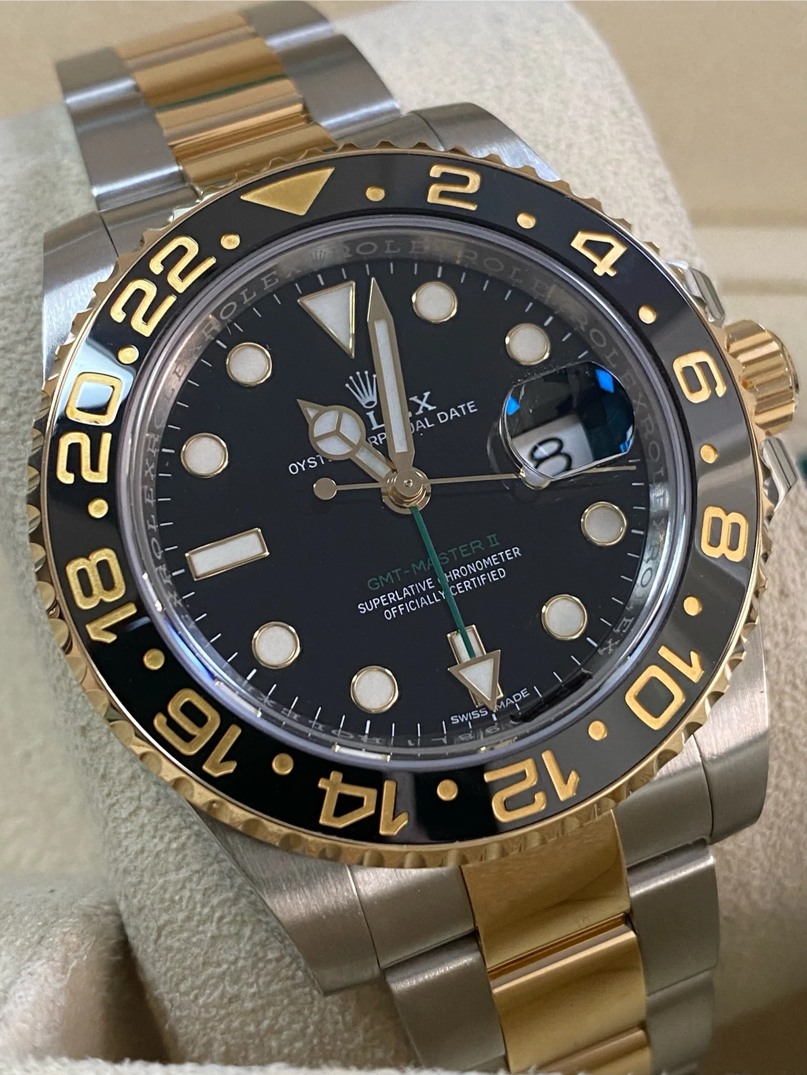 Rolex Steel and Yellow Gold GMT-Master II - 2018 - Black Bezel - Black Dial - Oyster Bracelet - 116713LN *FULL SET*