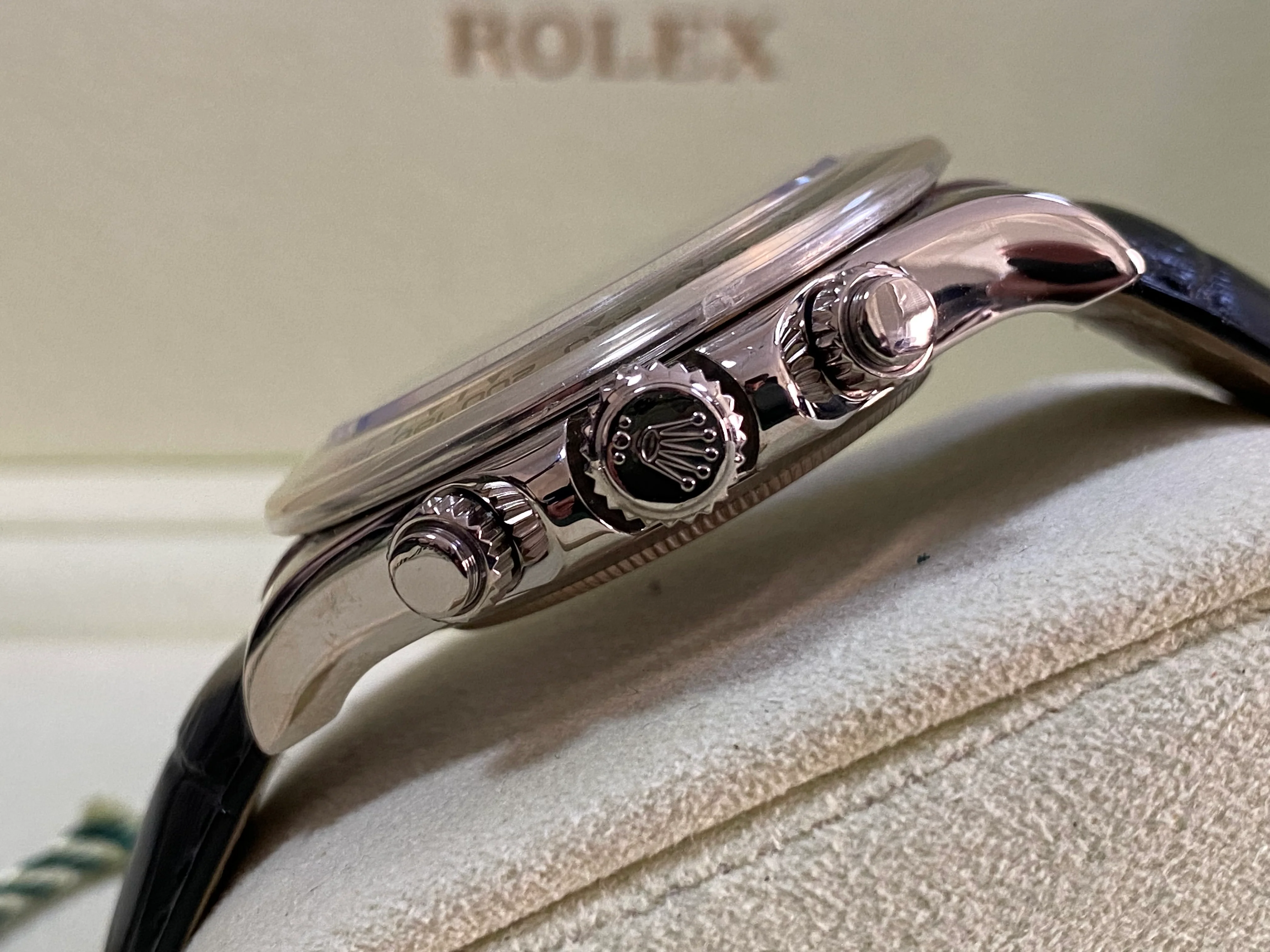 Rolex White Gold Cosmograph Daytona - 2007 - Black Dial - New Black Leather Strap - 116519 FULL SET