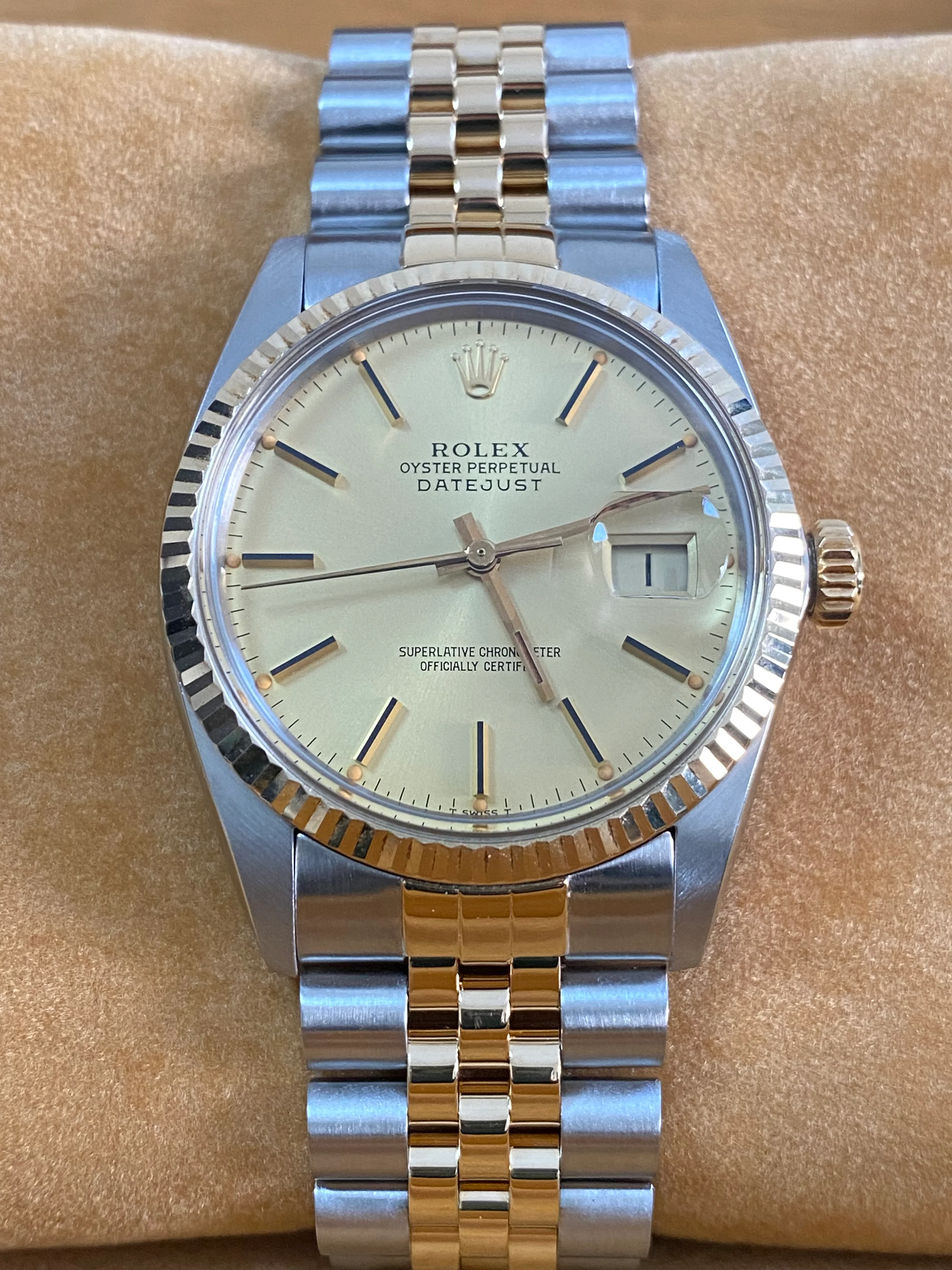 Rolex Steel and Yellow Gold Datejust 36 - 1983 - Fluted Bezel - Champagne Index Dial - Jubilee Bracelet - 16013