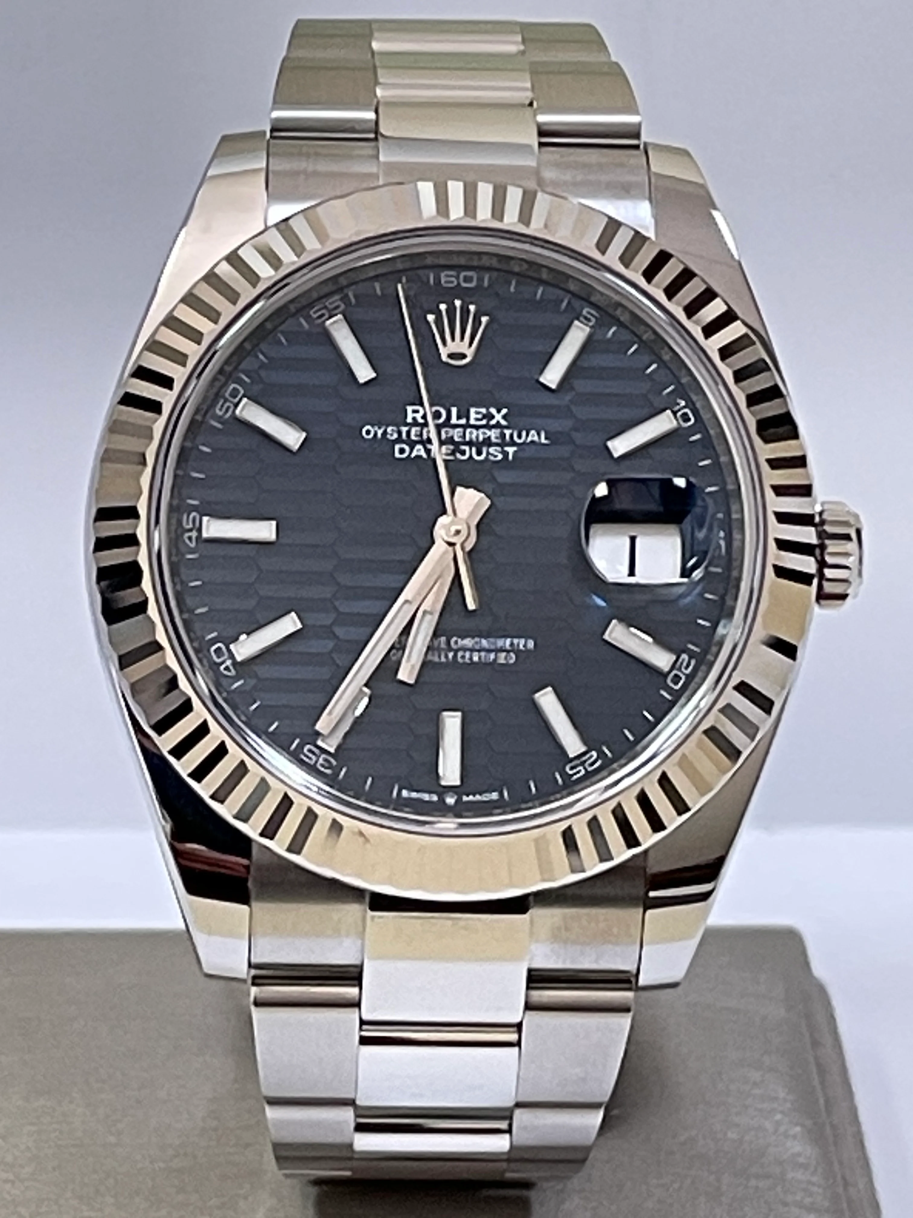 Rolex Steel Datejust 41 - 2023 - Fluted Bezel - Bright Blue Fluted-Motif Dial - Oyster Bracelet - 126334