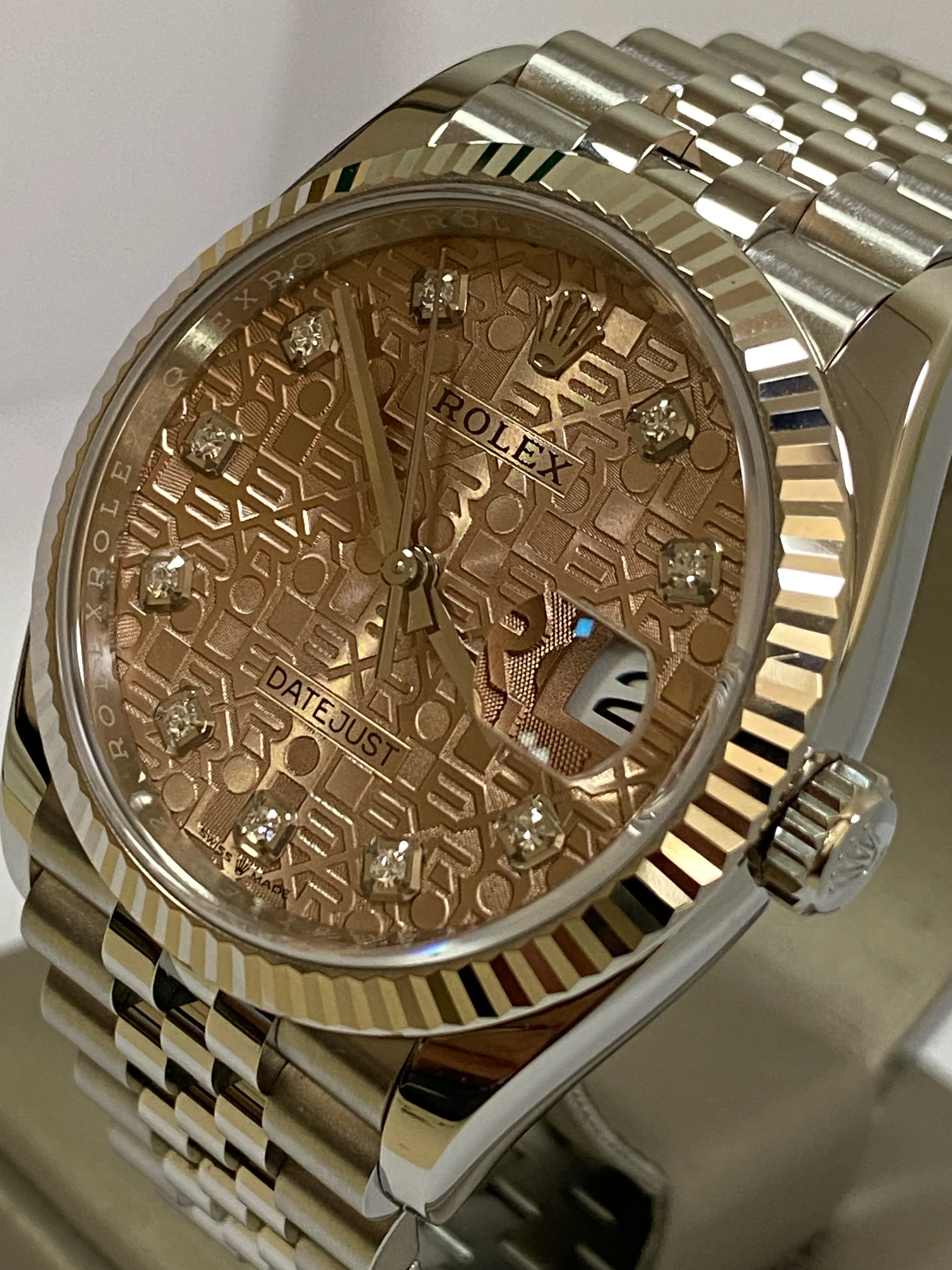 Rolex Steel Datejust 36 - 2023 - Fluted Bezel - Pink Anniversary Diamond Dial - Jubilee Bracelet - 126234