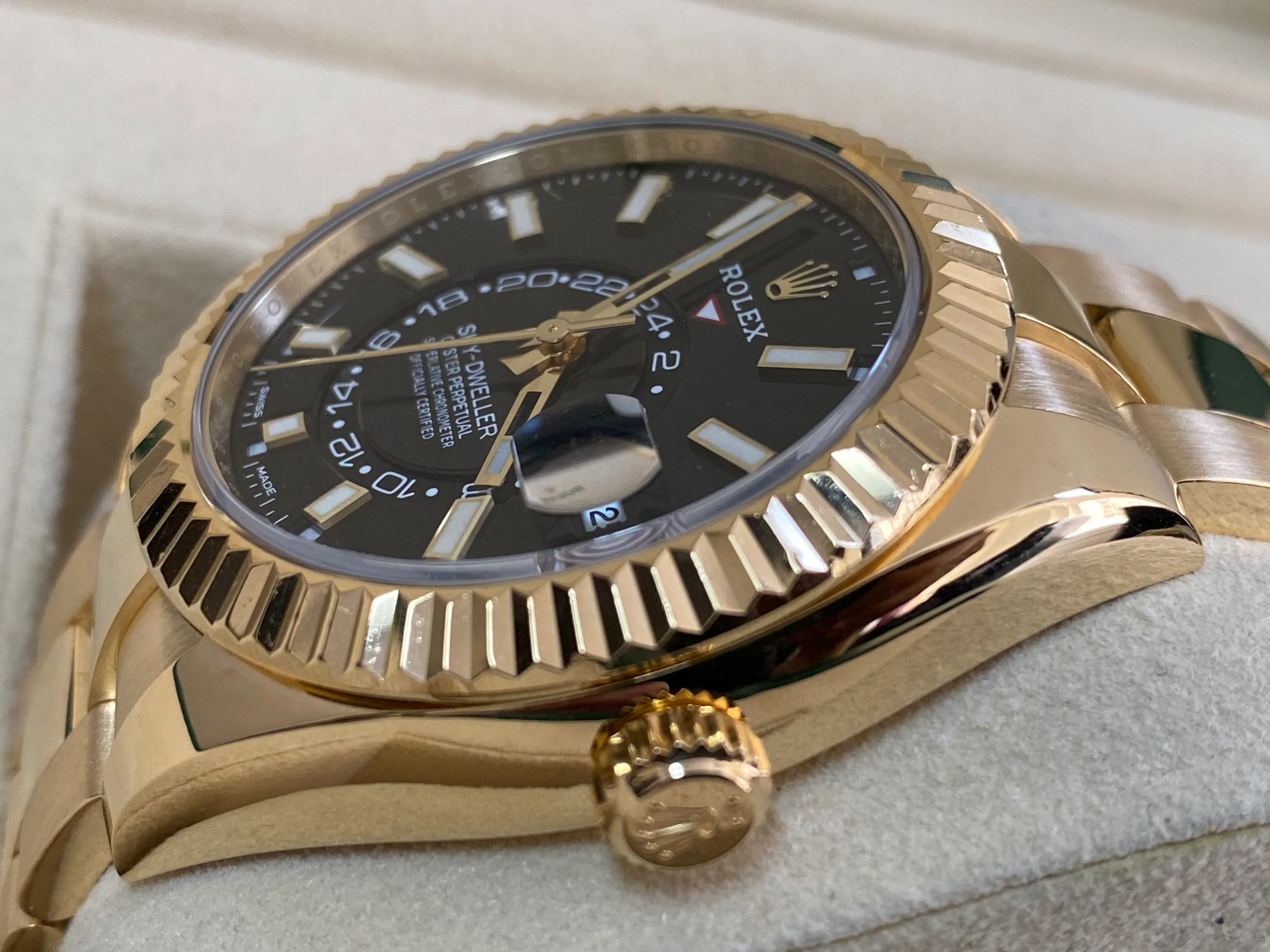 Rolex Yellow Gold Sky-Dweller - 2022 - Black Index Dial - Oyster Bracelet - 326938 *COMPLETE SET*