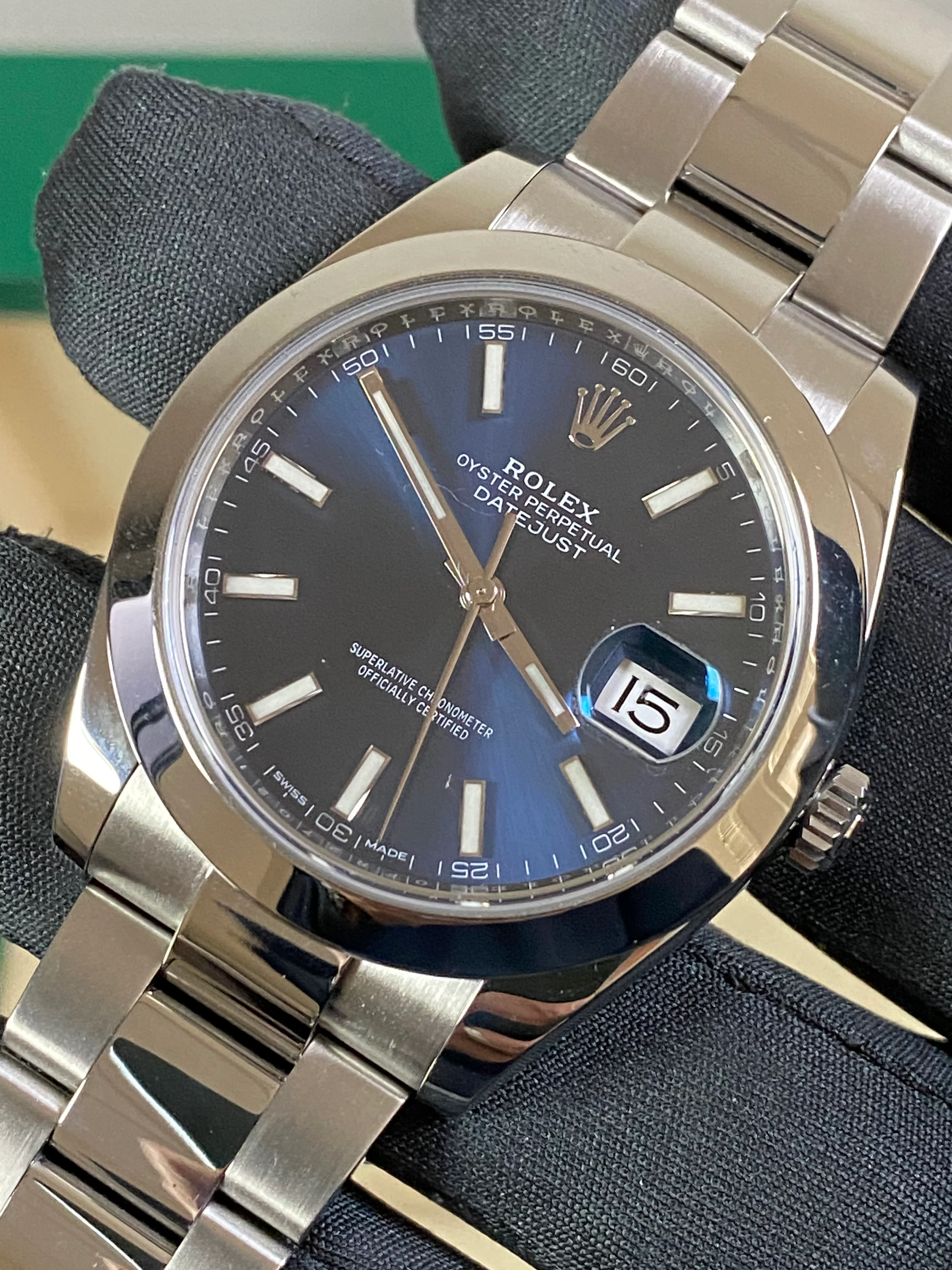 Rolex Steel Datejust 41 - 2020 - Smooth Bezel - Blue Index Dial - Oyster Bracelet - 126300