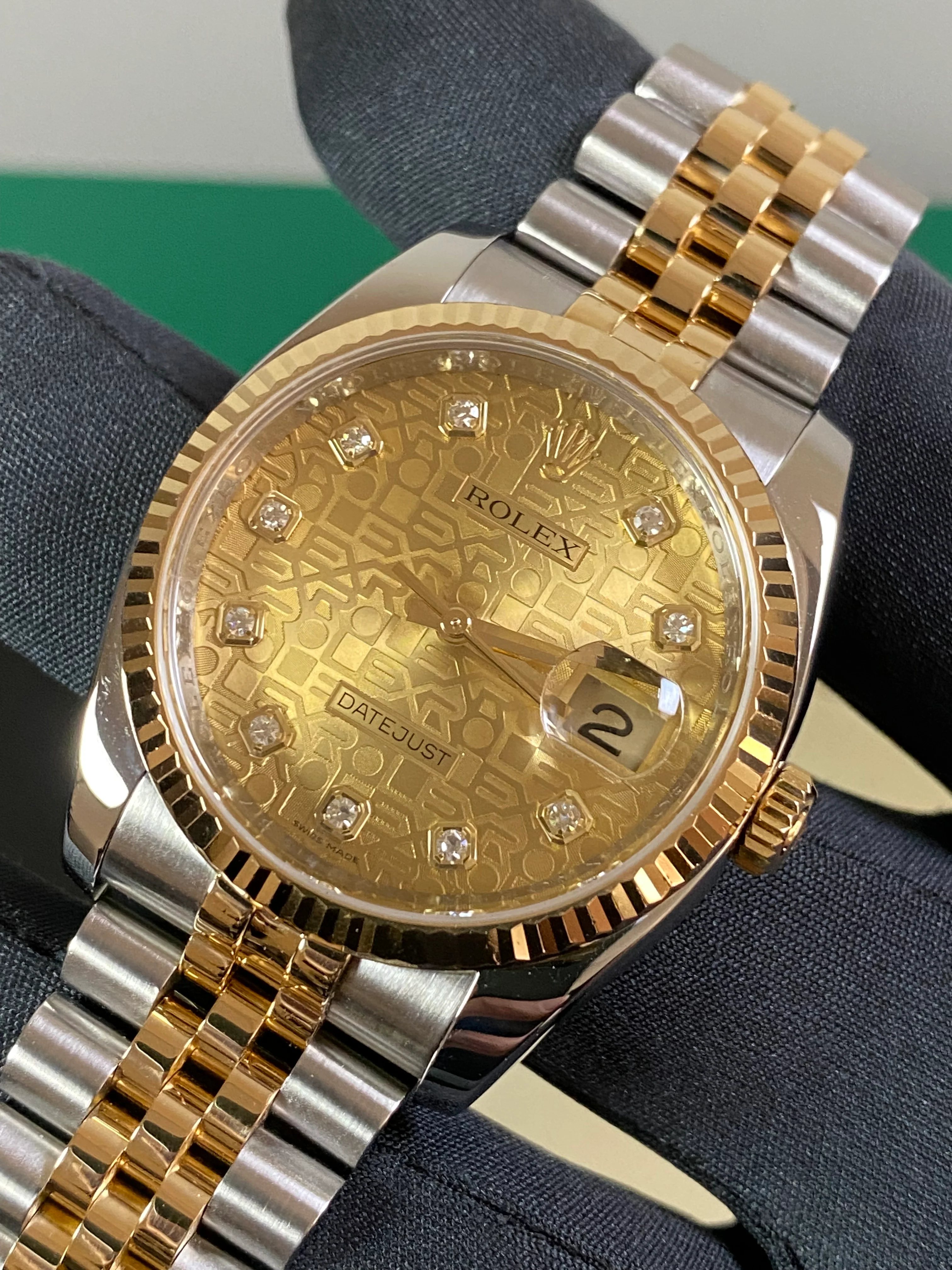 Rolex Steel and Yellow Gold Datejust 36 - V Serial - Fluted Bezel - Factory Diamond Dial - Jubilee Bracelet - 116233