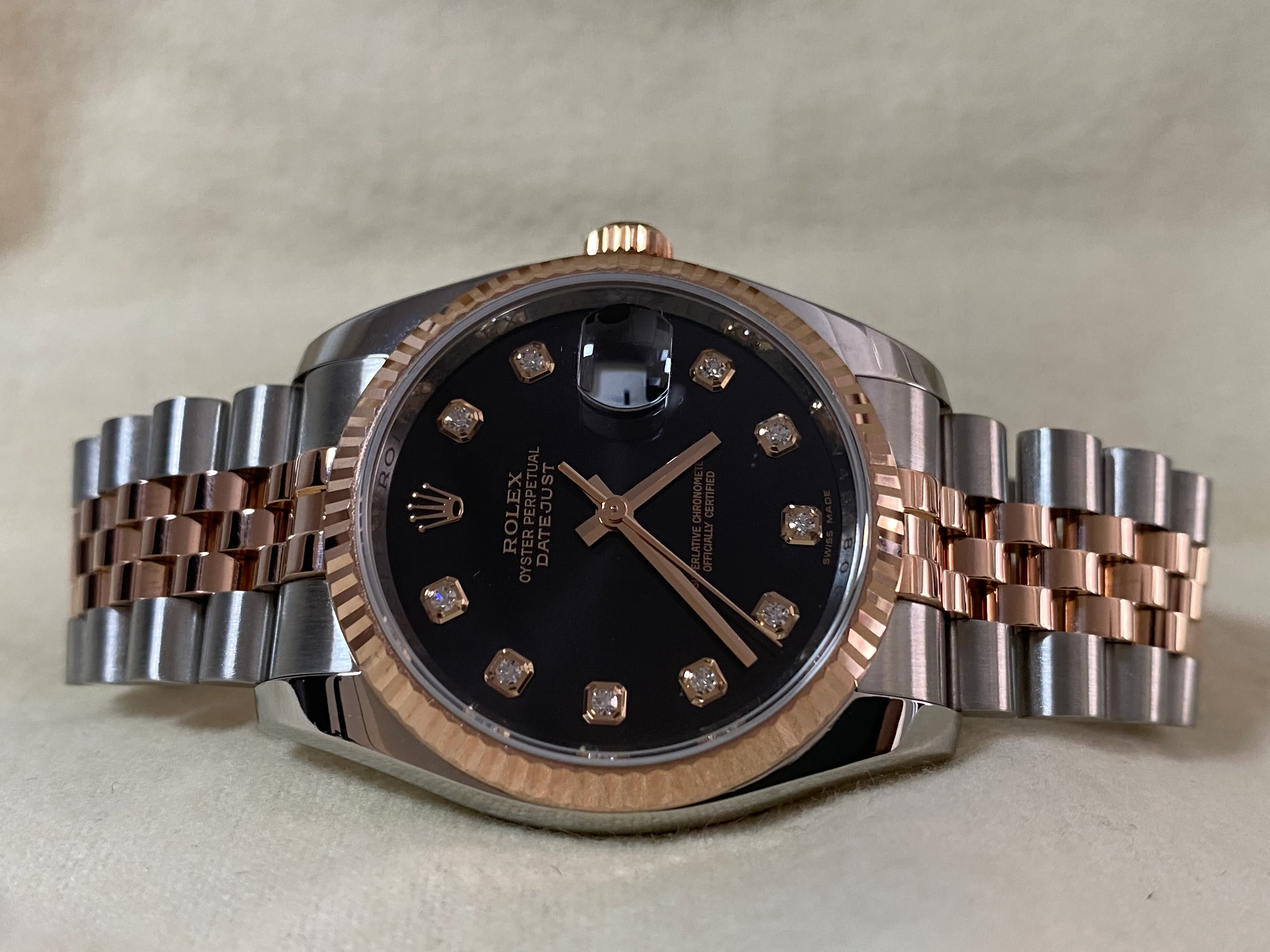 Rolex Steel and Everose Gold Datejust 36 - V serial - Fluted Bezel - Black Diamond Dial - Jubilee Bracelet - 116231