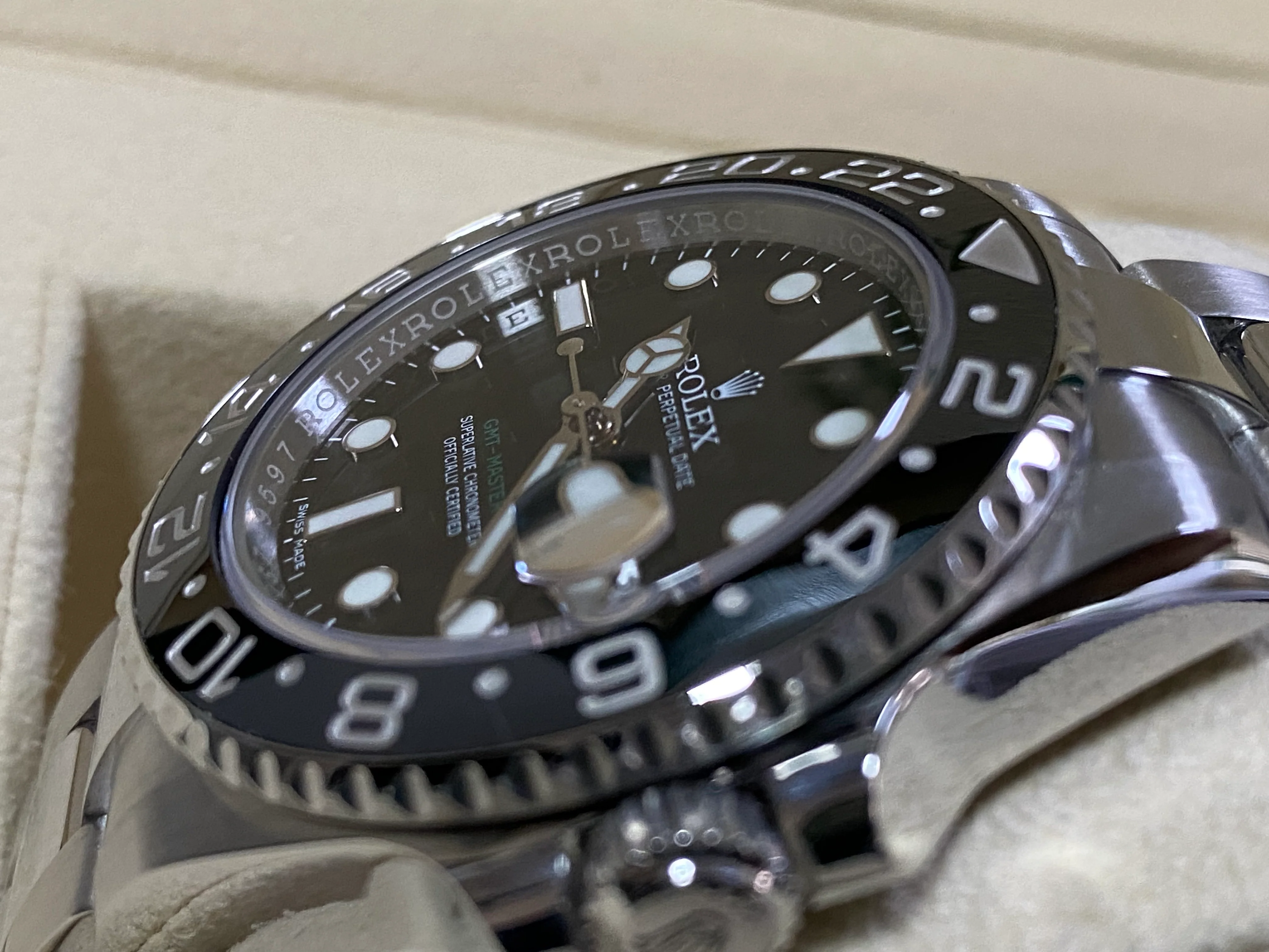 Rolex Steel GMT-Master II - 2018 - Black Bezel - Black Dial - Oyster Bracelet - 116710LN