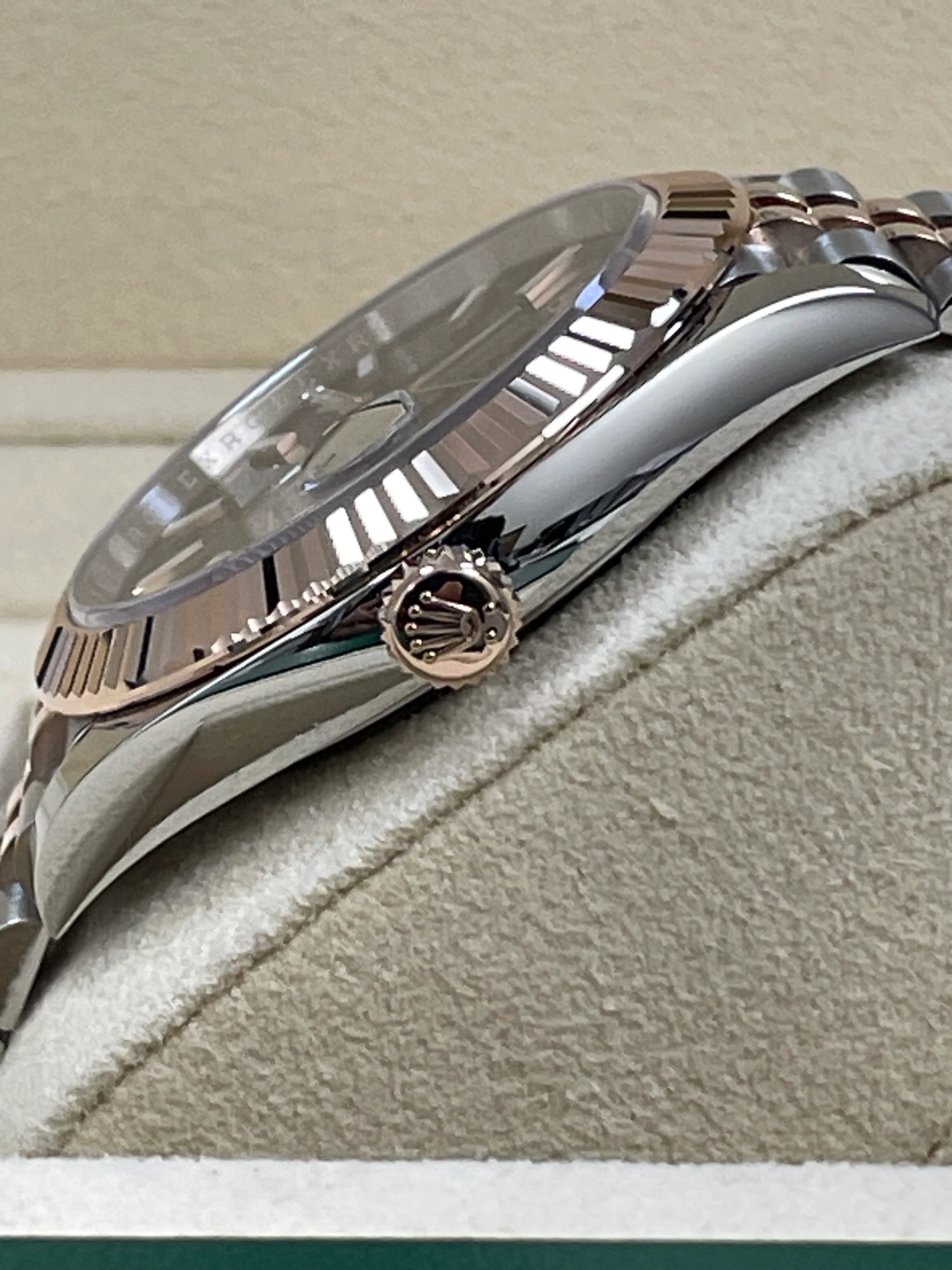 Rolex Steel and Everose Gold Datejust 41 - 2023 - Fluted Bezel - Chocolate Index Dial - Jubilee Bracelet - 126331