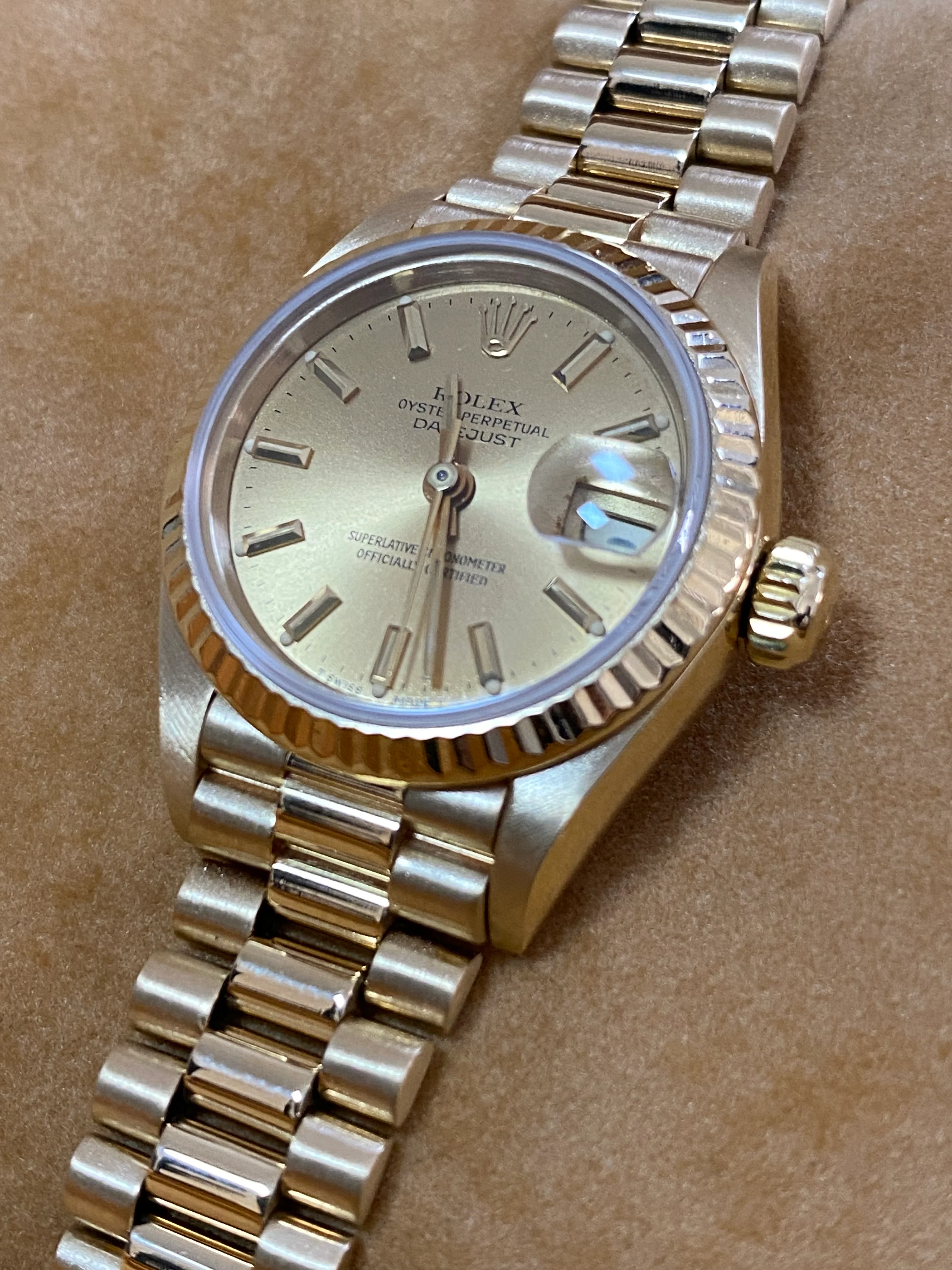 Rolex Yellow Gold Lady-Datejust - 1986 - Fluted Bezel - Champagne Dial - President Bracelet - 69178