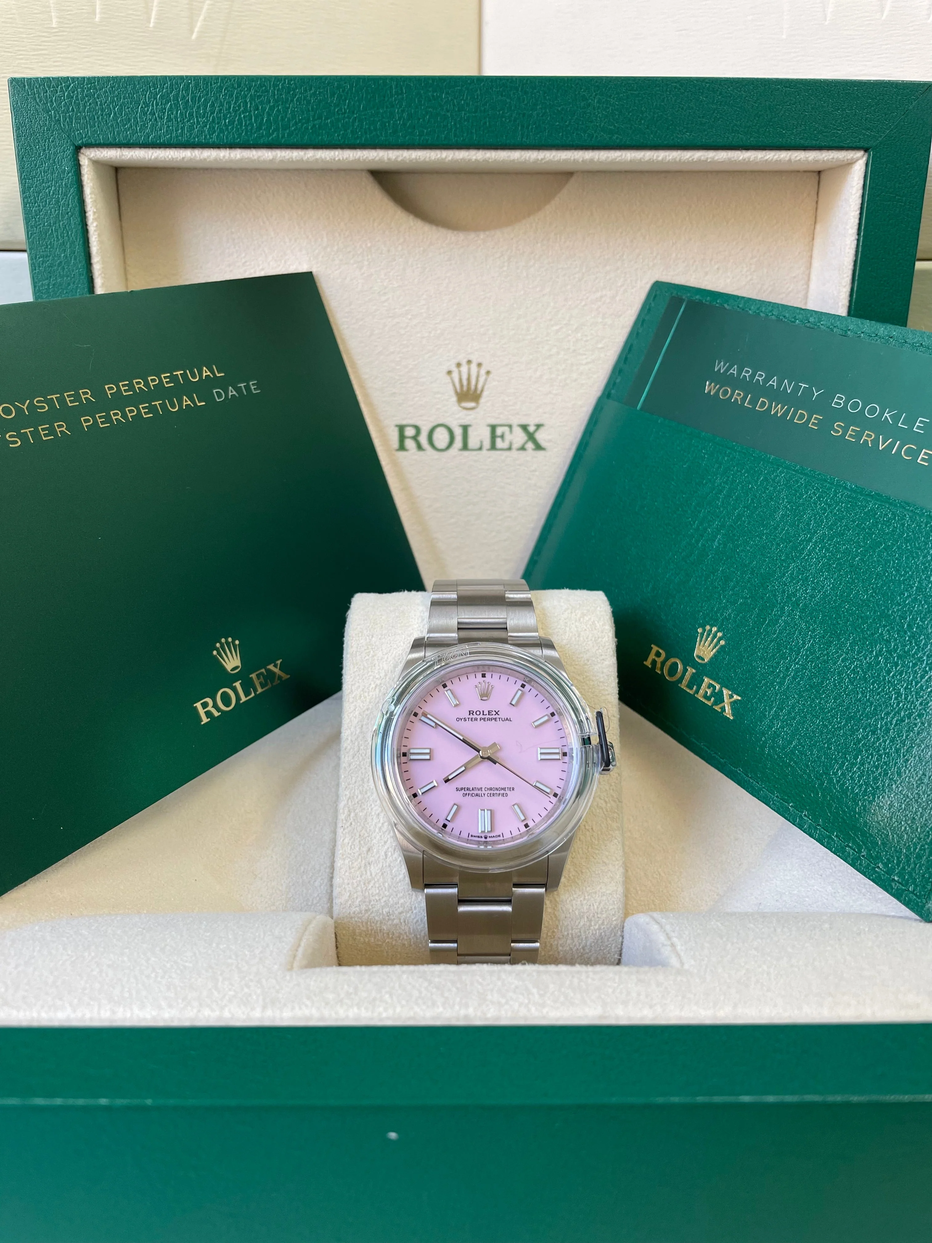 Rolex Oyster Perpetual 36 - 2023 - Domed Bezel - Candy Pink Index Dial - Oyster Bracelet - 126000