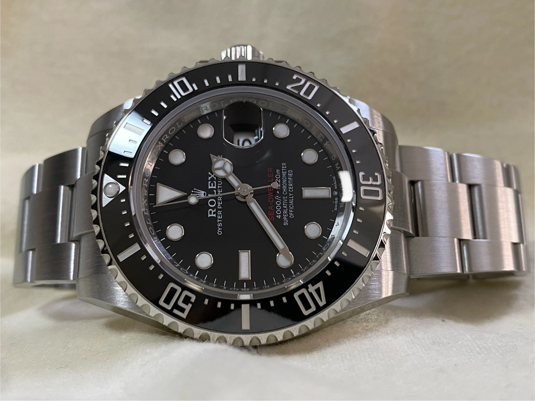 Rolex Steel Sea-Dweller 43mm - 2024 - Black Dial - 126600 *FULL SET*