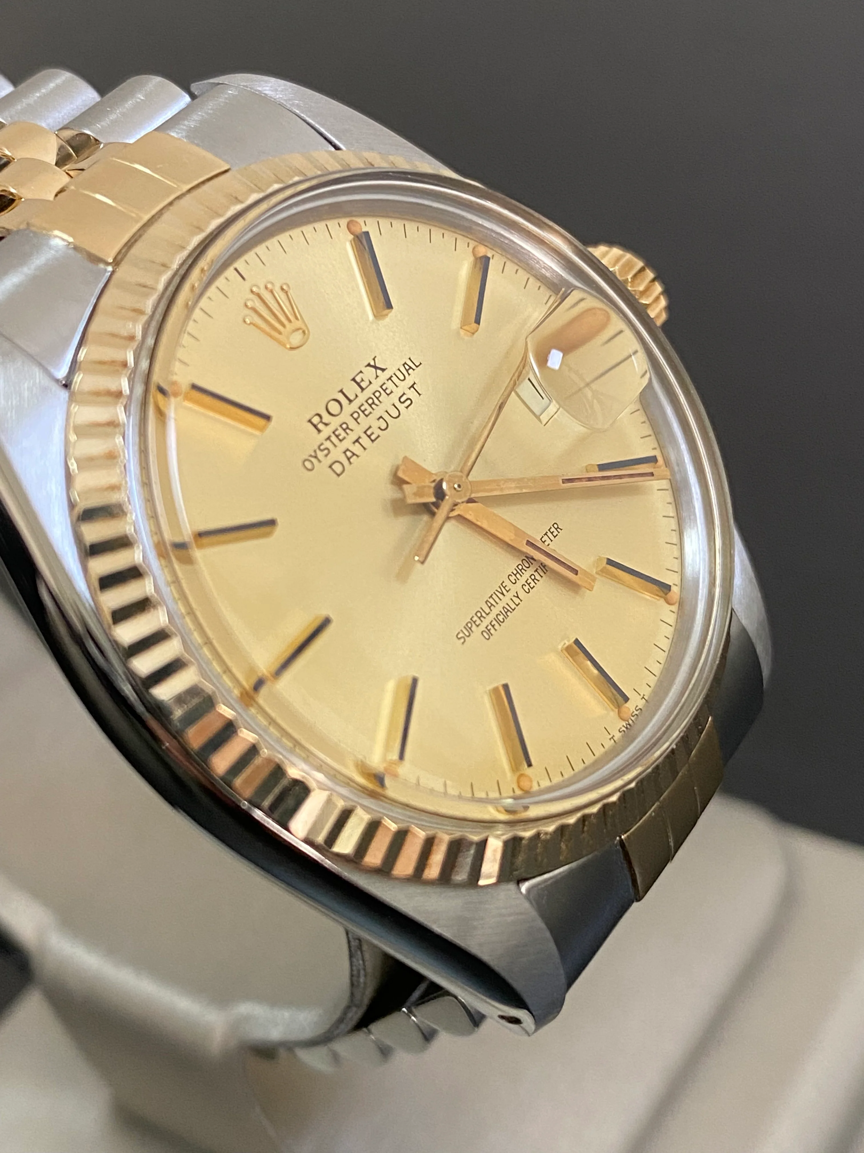 Rolex Steel and Yellow Gold Datejust 36 - 1983 - Fluted Bezel - Champagne Index Dial - Jubilee Bracelet - 16013