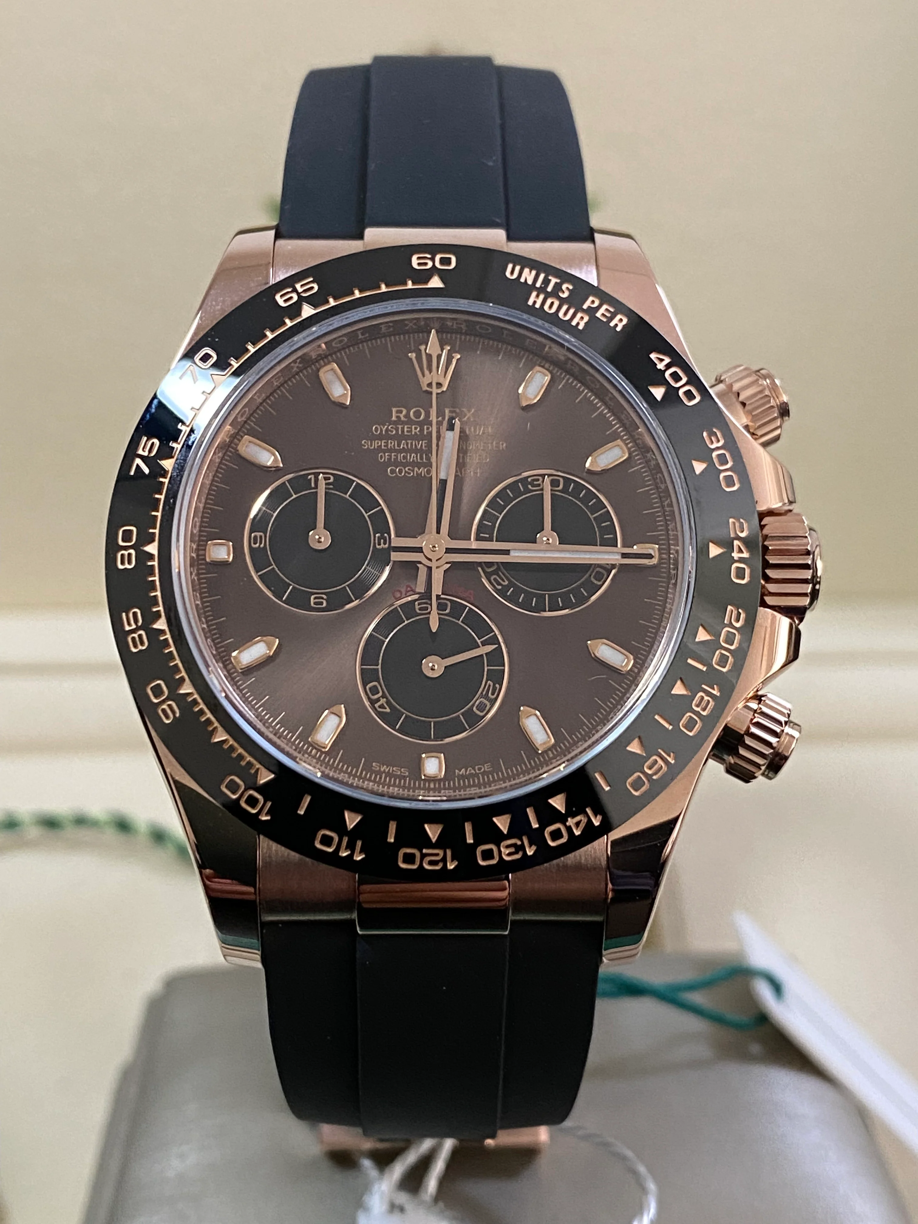 Rolex Everose Gold Cosmograph Daytona - 2019 - Chocolate Index Dial - Black Oysterflex Strap - 116515LN *NOS*