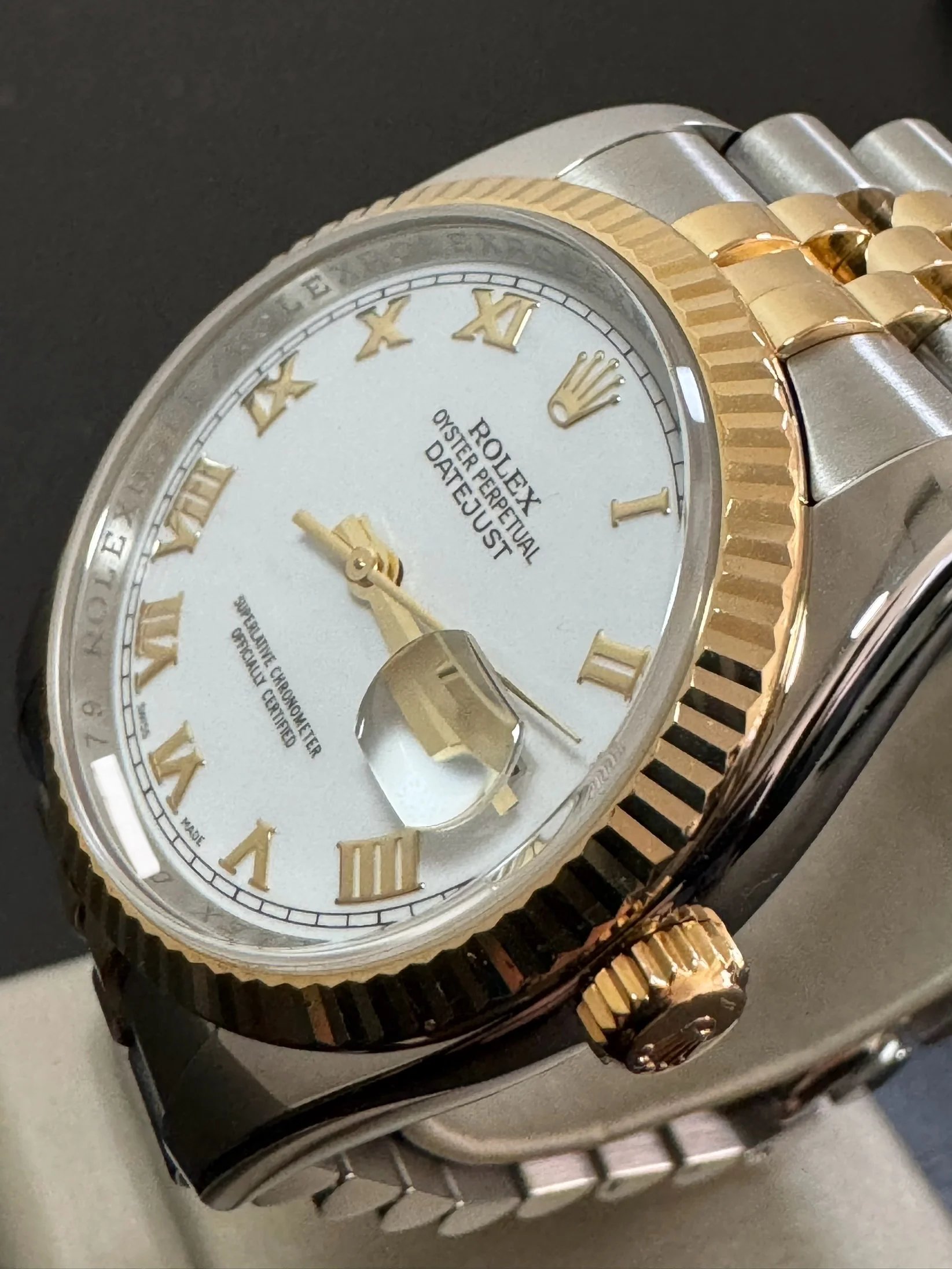 Rolex Steel and Yellow Gold Datejust 36 - D serial - Fluted Bezel - White Roman Dial - Jubilee Bracelet - 116233 COMPLETE SET