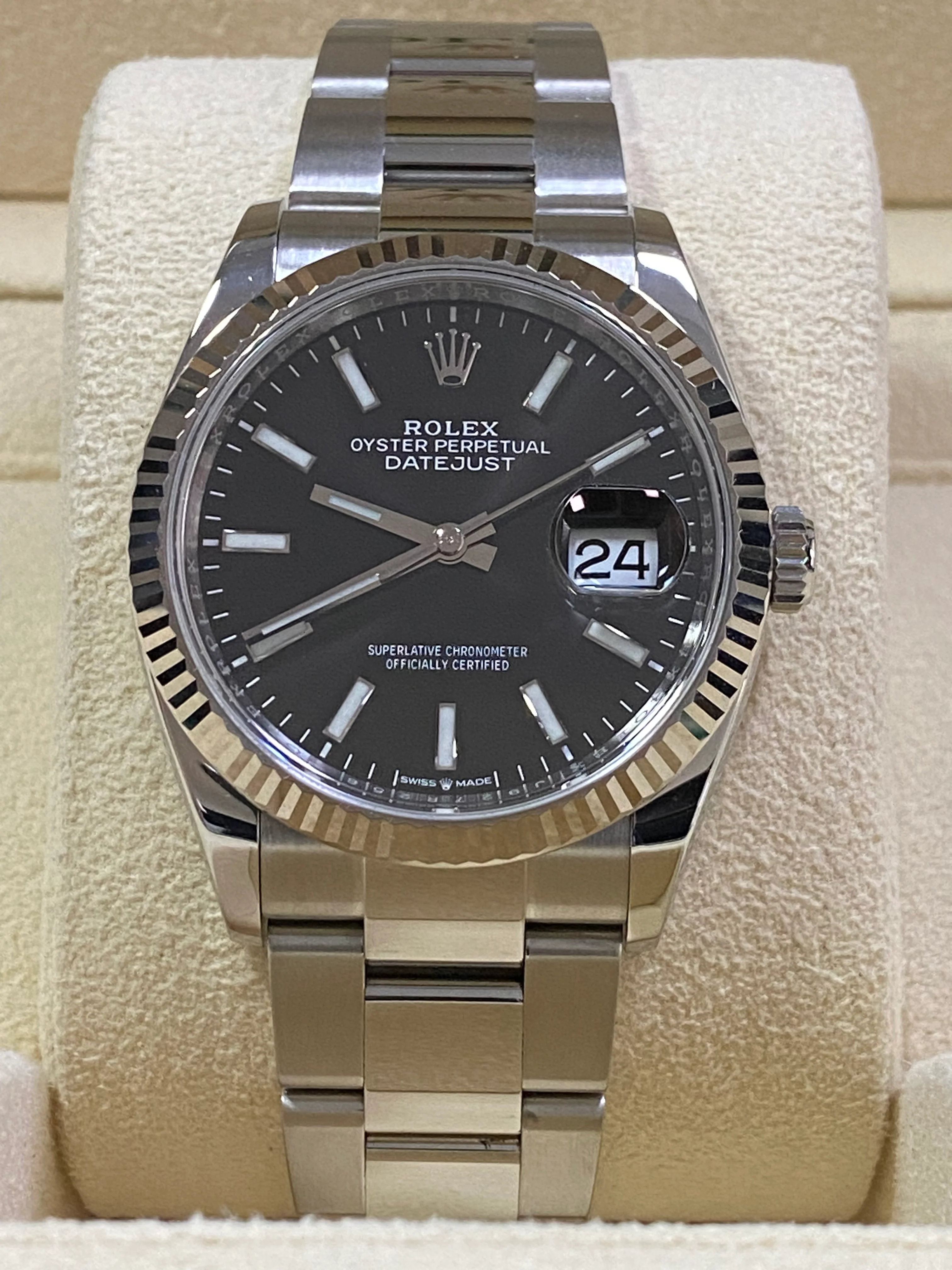 Rolex Steel Datejust 36 - 2023 - Fluted Bezel - Black Index Dial - Oyster Bracelet - 126234