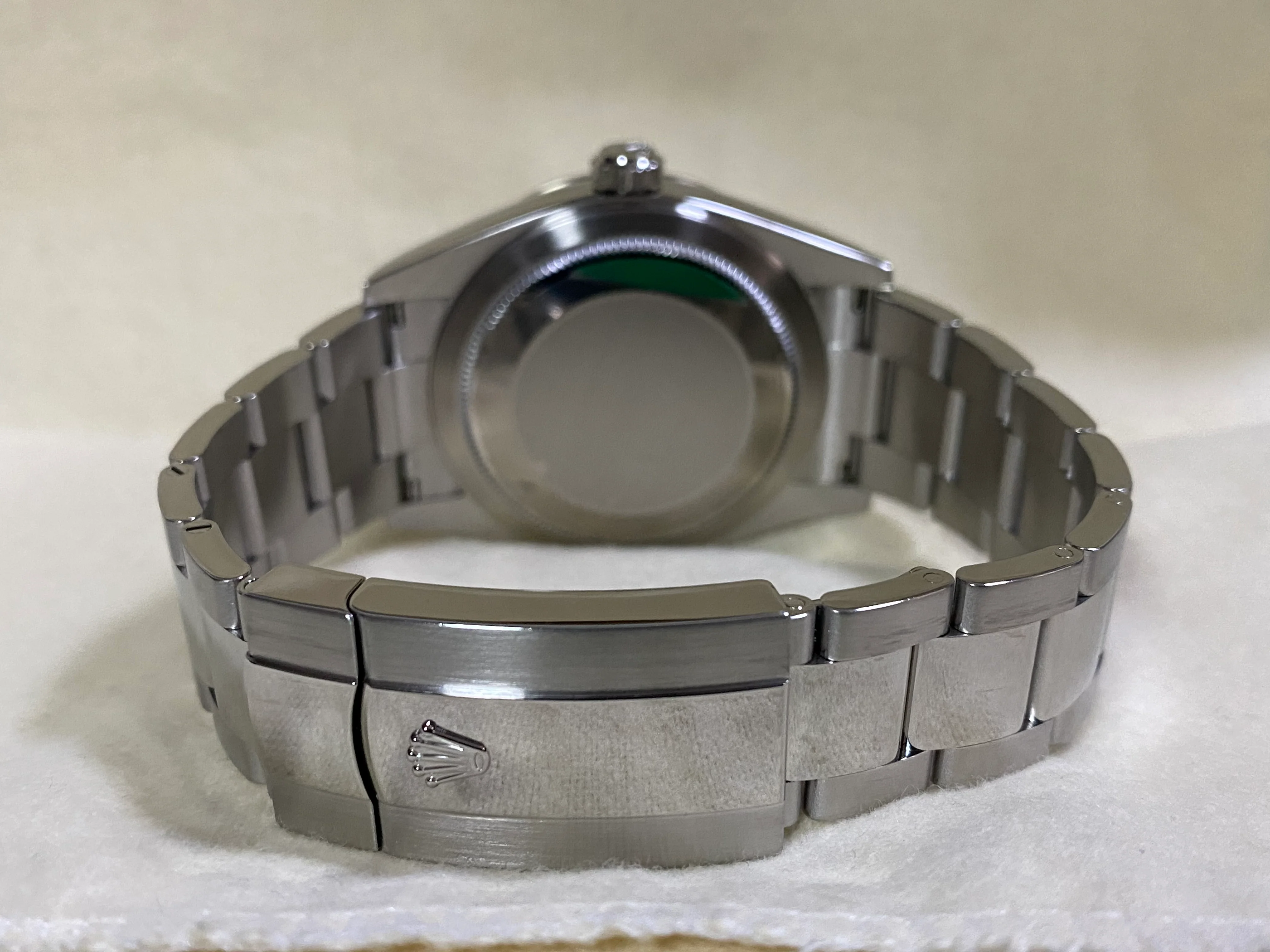 Rolex White Rolesor Sky-Dweller - 2021 - White Index Dial - Oyster Bracelet - 326934