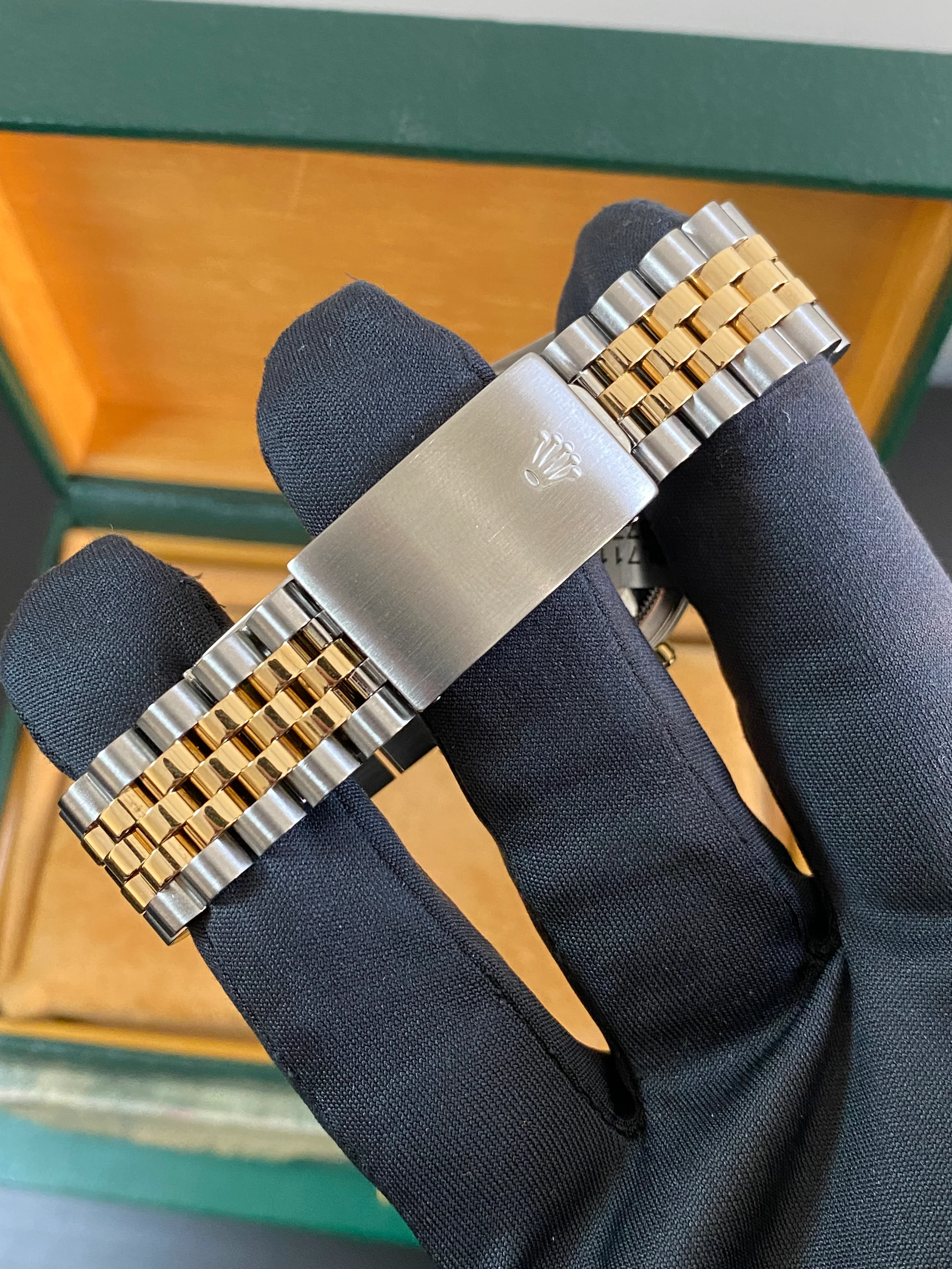 Rolex Steel and Yellow Gold Datejust 36 - L serial - Fluted Bezel - Champagne Index Dial - Jubilee Bracelet - 16233