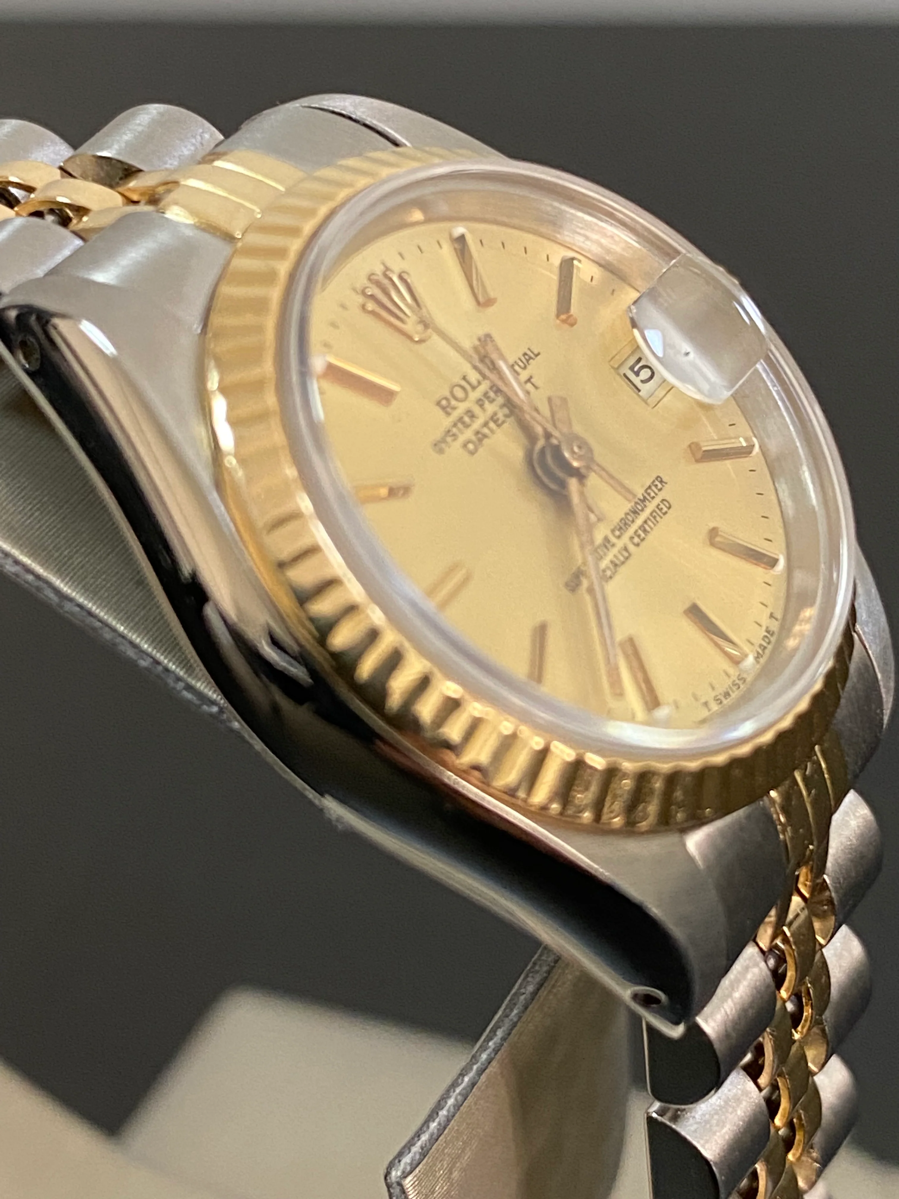 Rolex Steel and Yellow Gold Lady-Datejust - R serial- Fluted Bezel - Champagne Index Dial - Jubilee Bracelet - 69173
